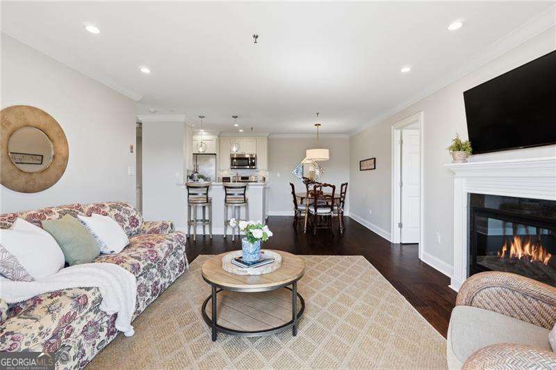 300 Johnson Ferry Road # A803 Property Photo 7