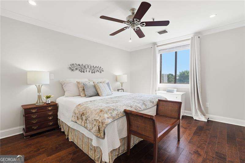 300 Johnson Ferry Road # A803 Property Photo 13