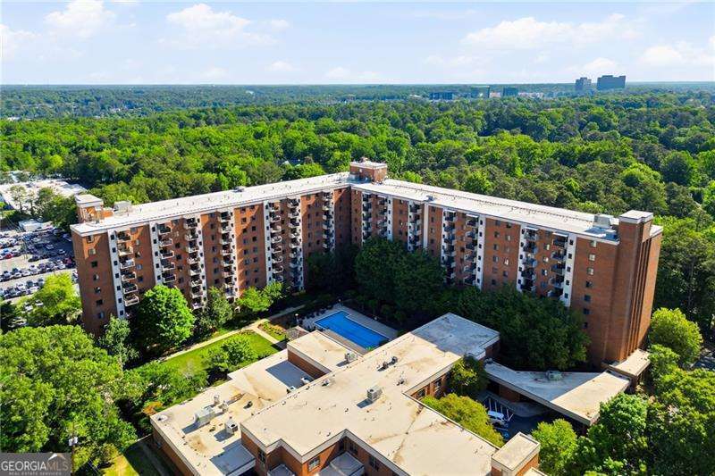 300 Johnson Ferry Road # A803 Property Photo 26