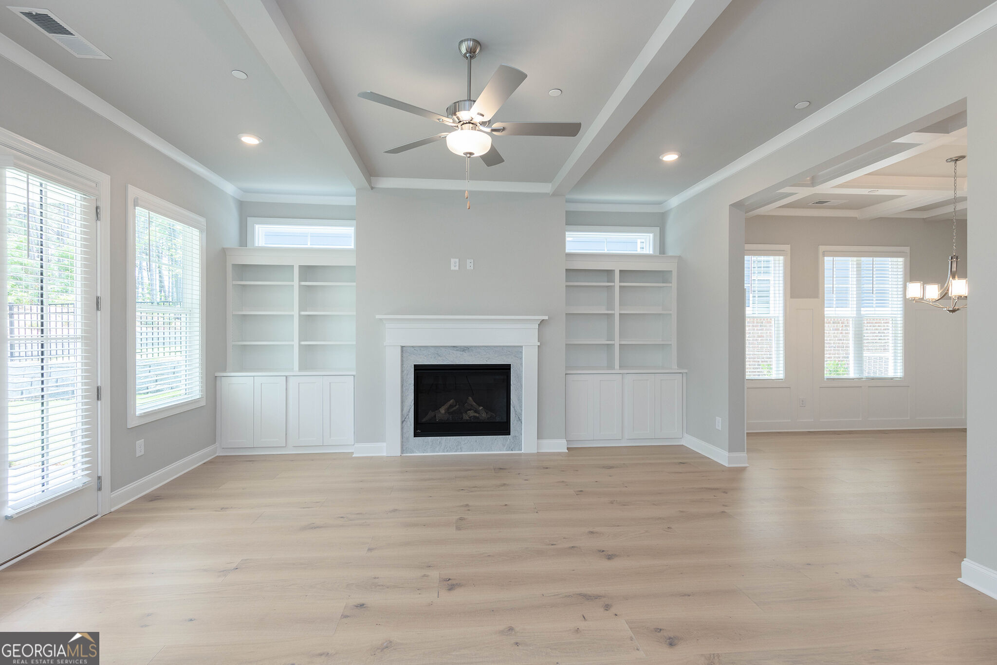 5635 Meadowstone Walk Property Photo 6