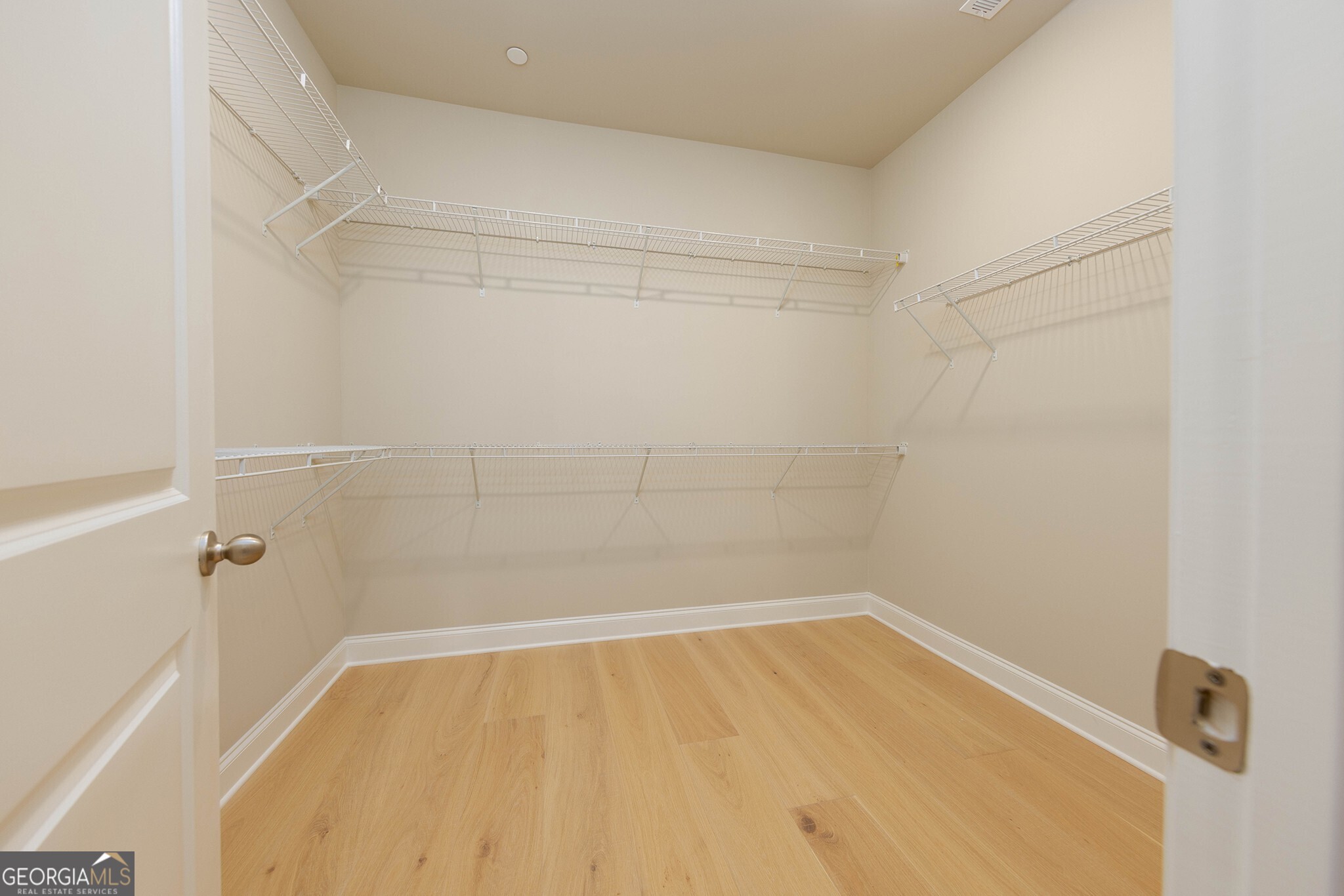5635 Meadowstone Walk Property Photo 22
