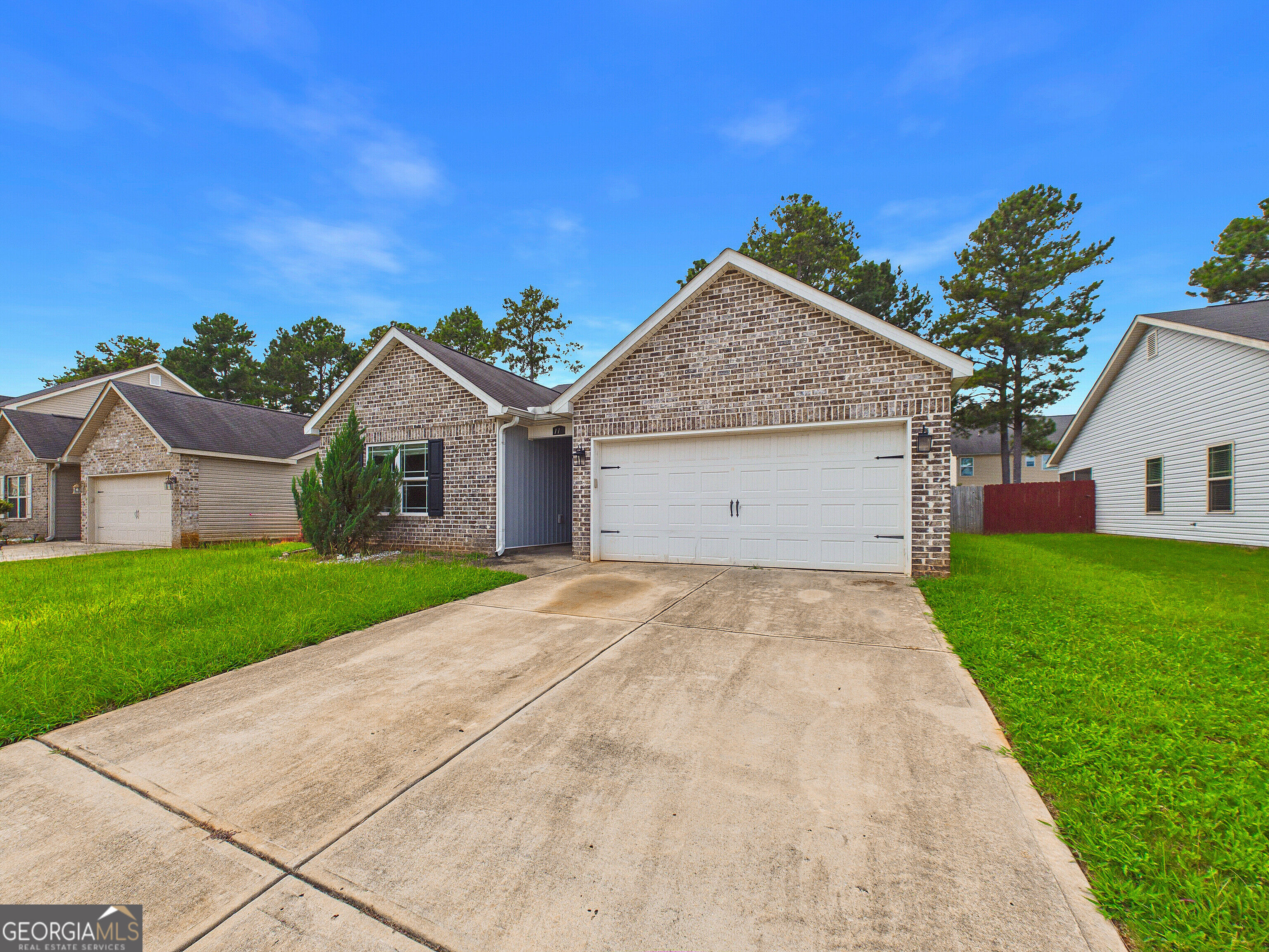 119 Back Cedar Lane Property Photo 5