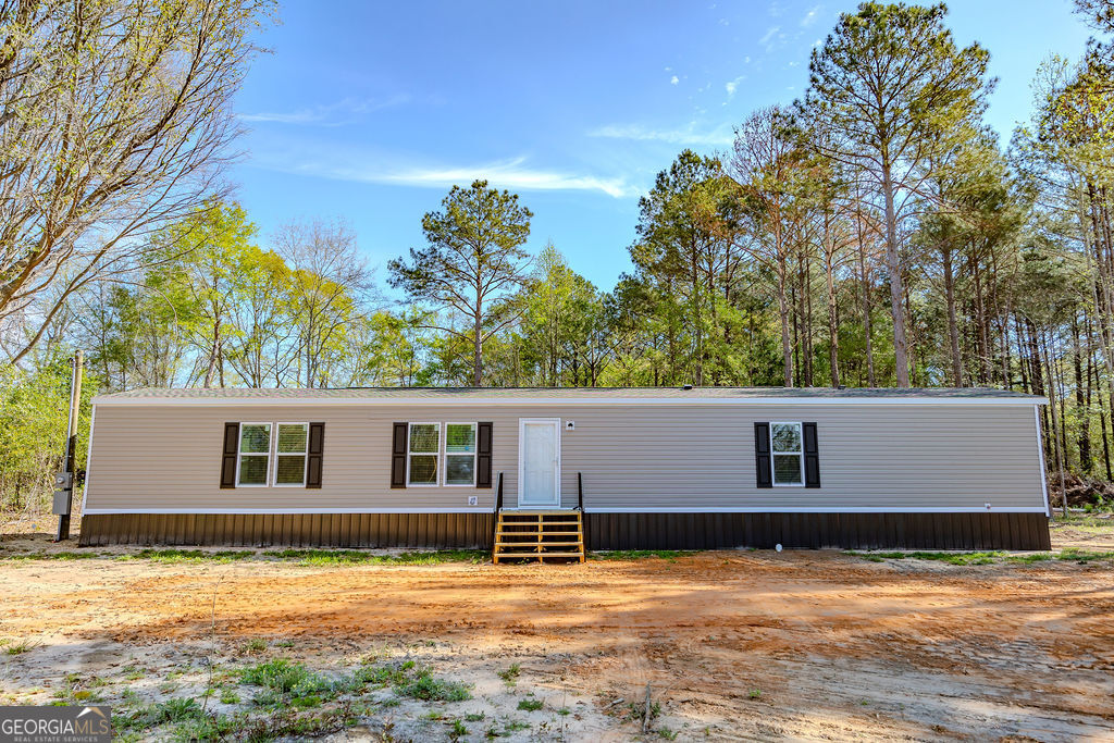 230 Mullis Property Photo 1