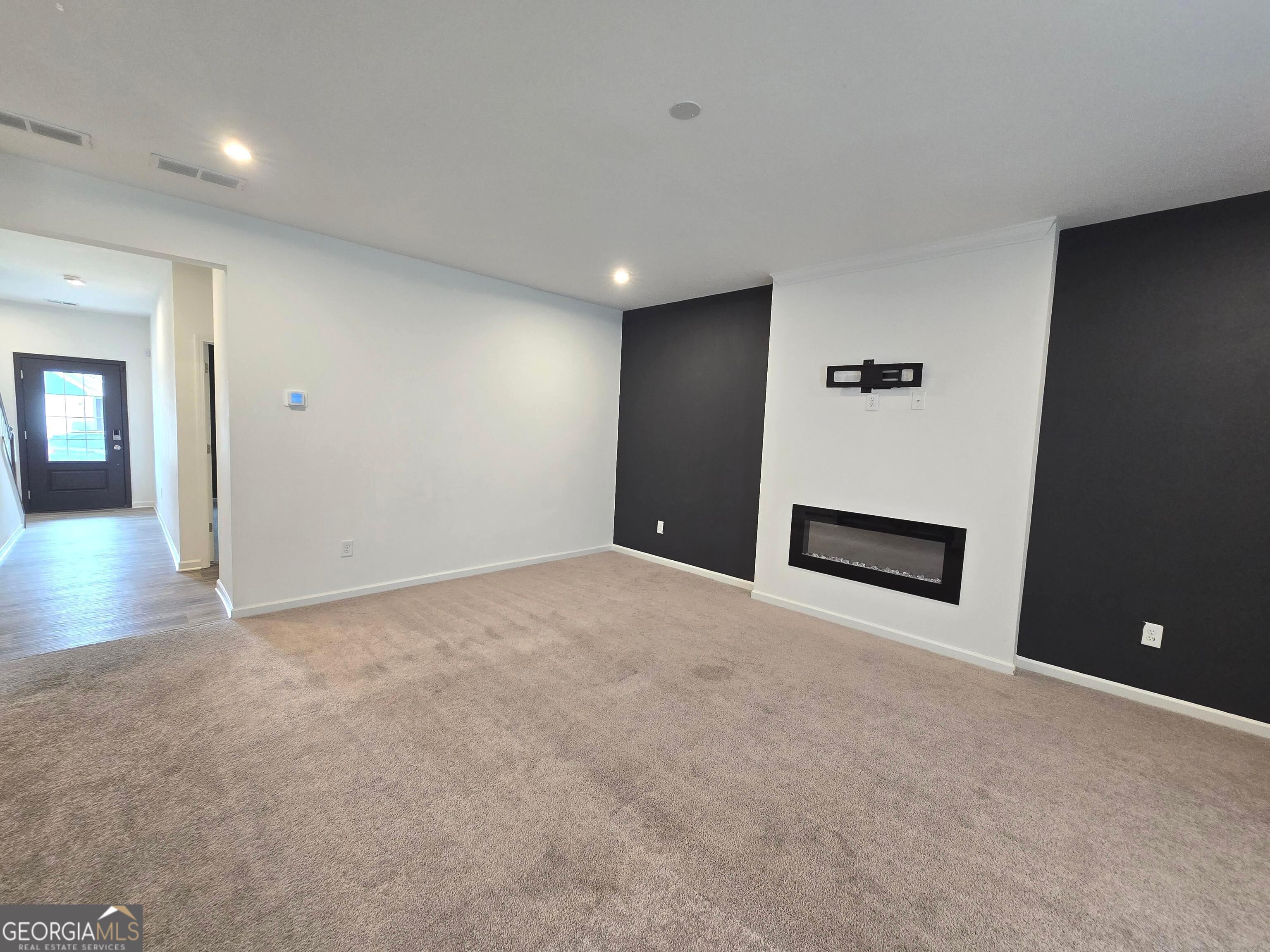 166 Traminer Way Property Photo 7