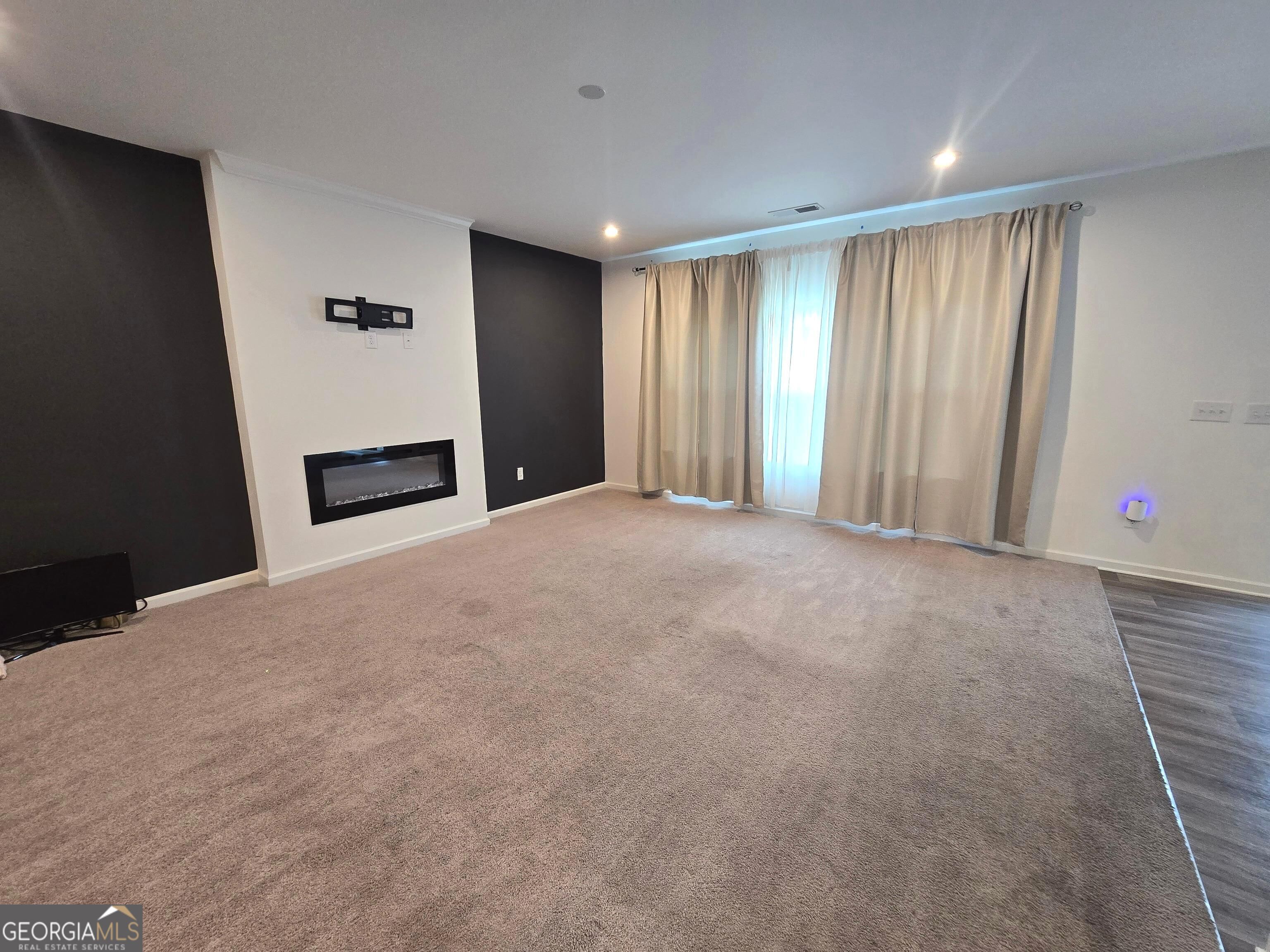 166 Traminer Way Property Photo 8