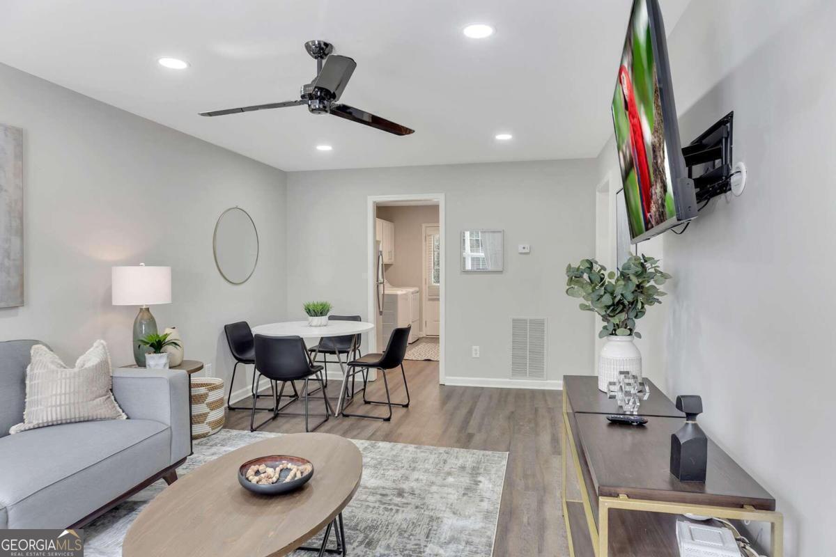 1744 Spring Road Property Photo 1