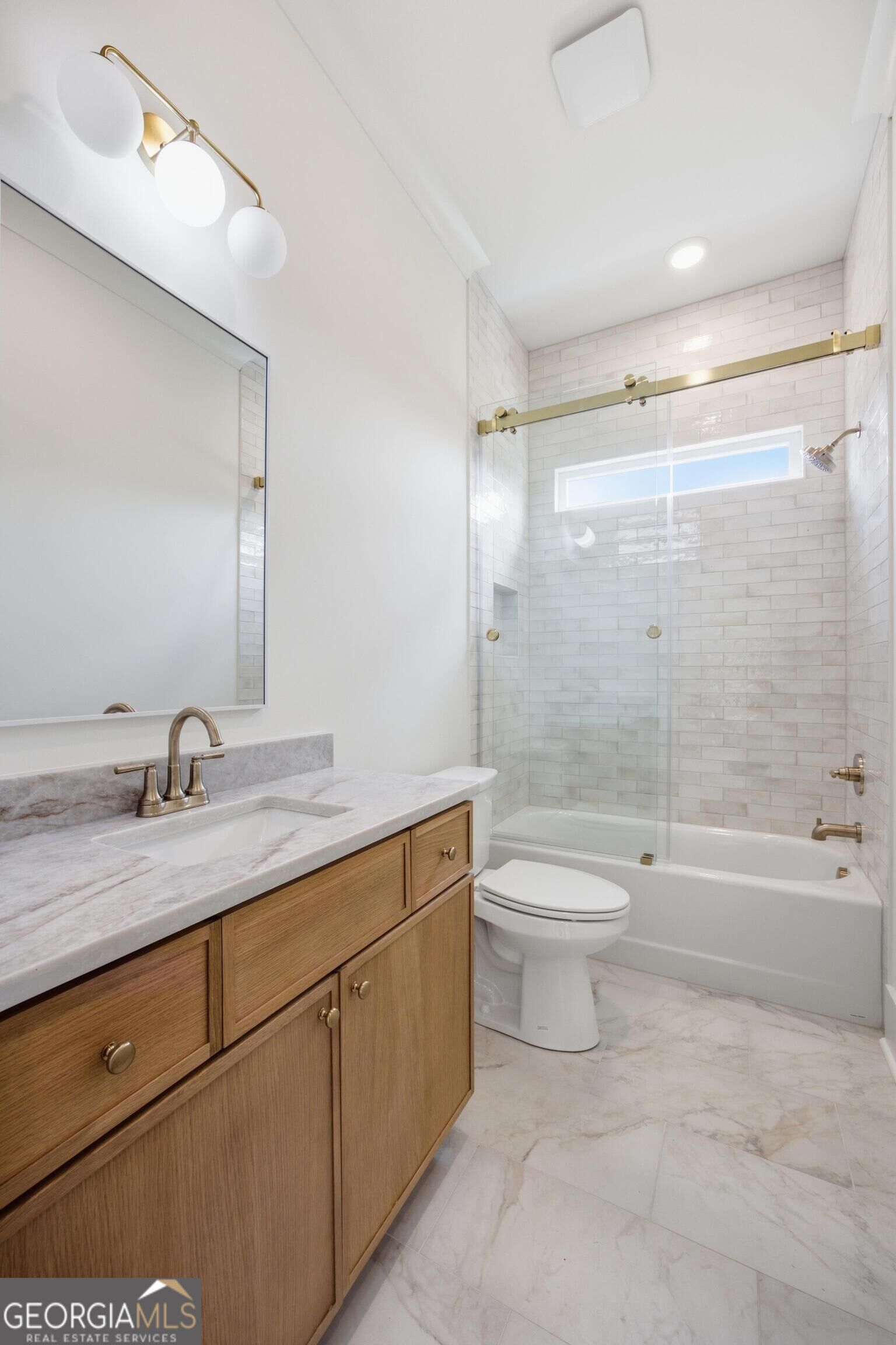 358 Thomas Road Property Photo 14