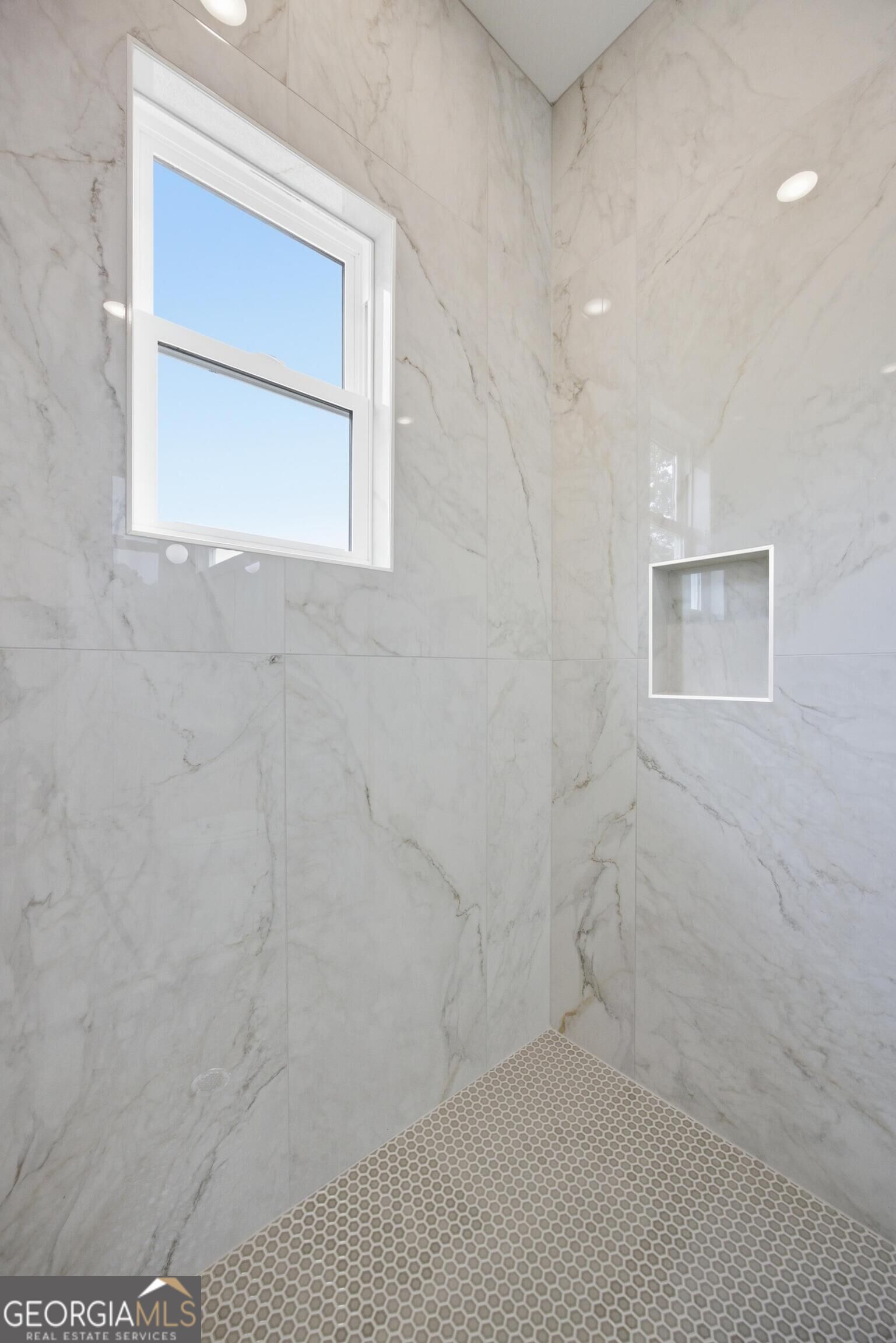 358 Thomas Road Property Photo 18