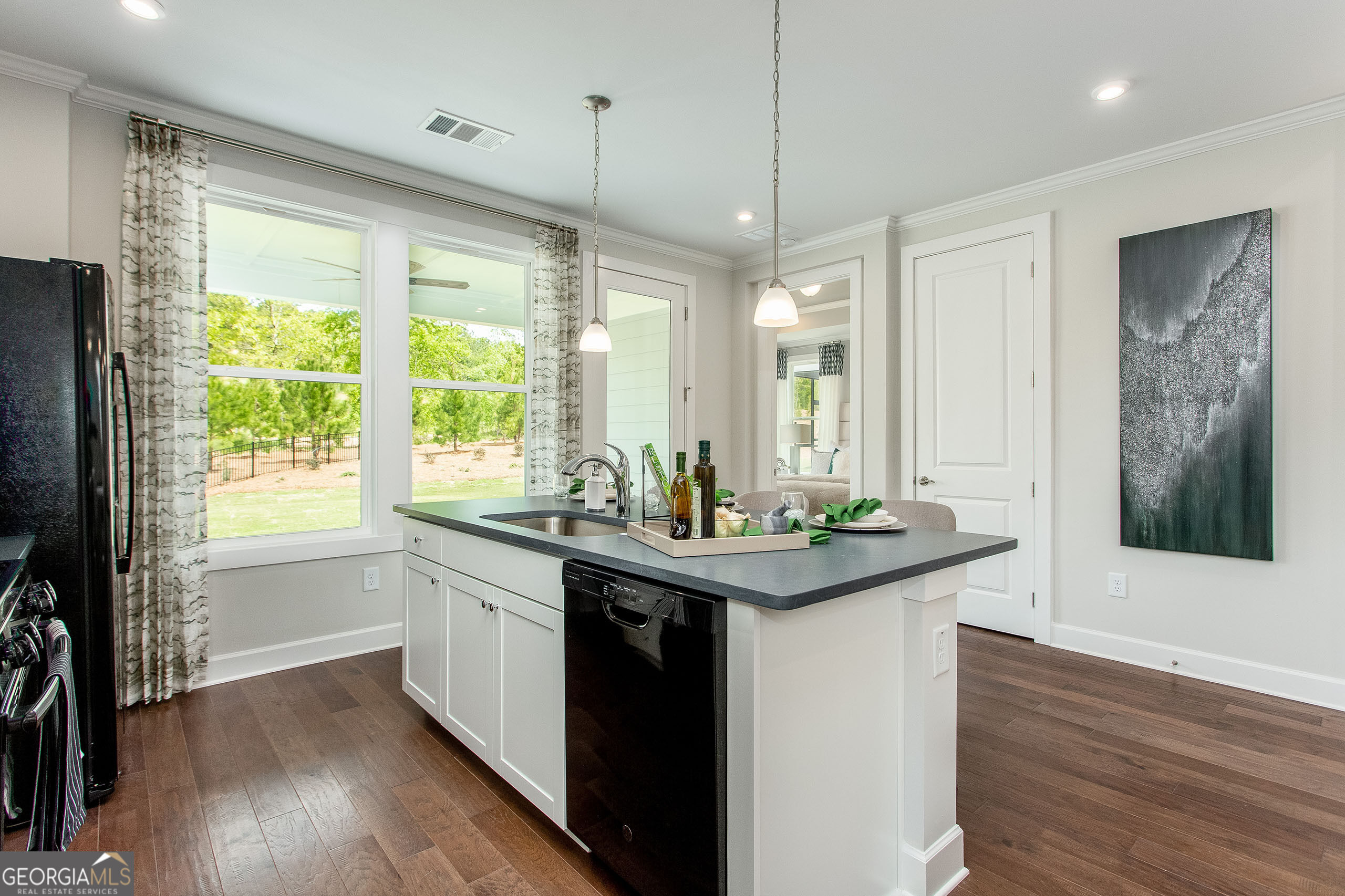 168 Warren Way Property Photo 15