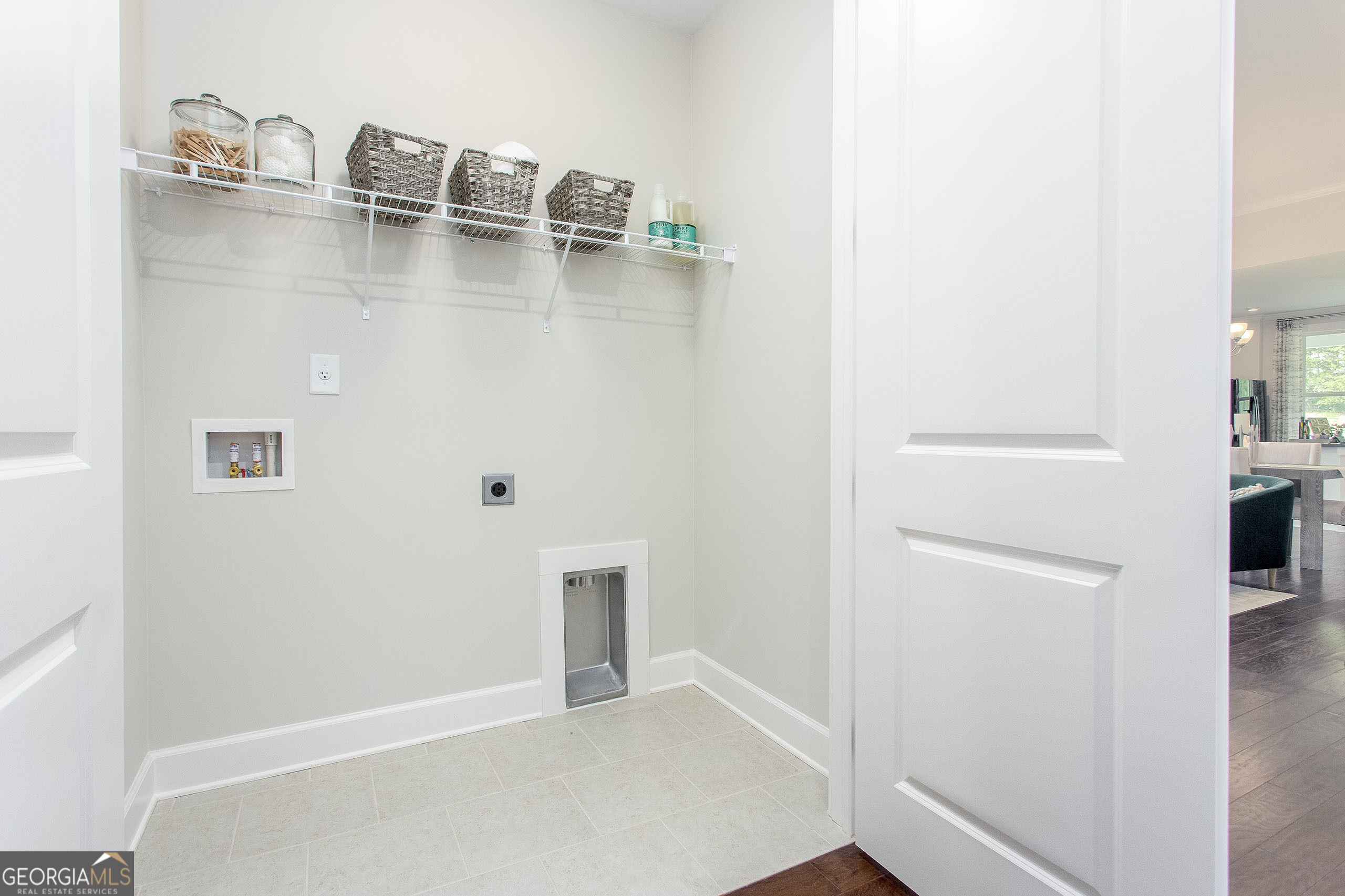 168 Warren Way Property Photo 32