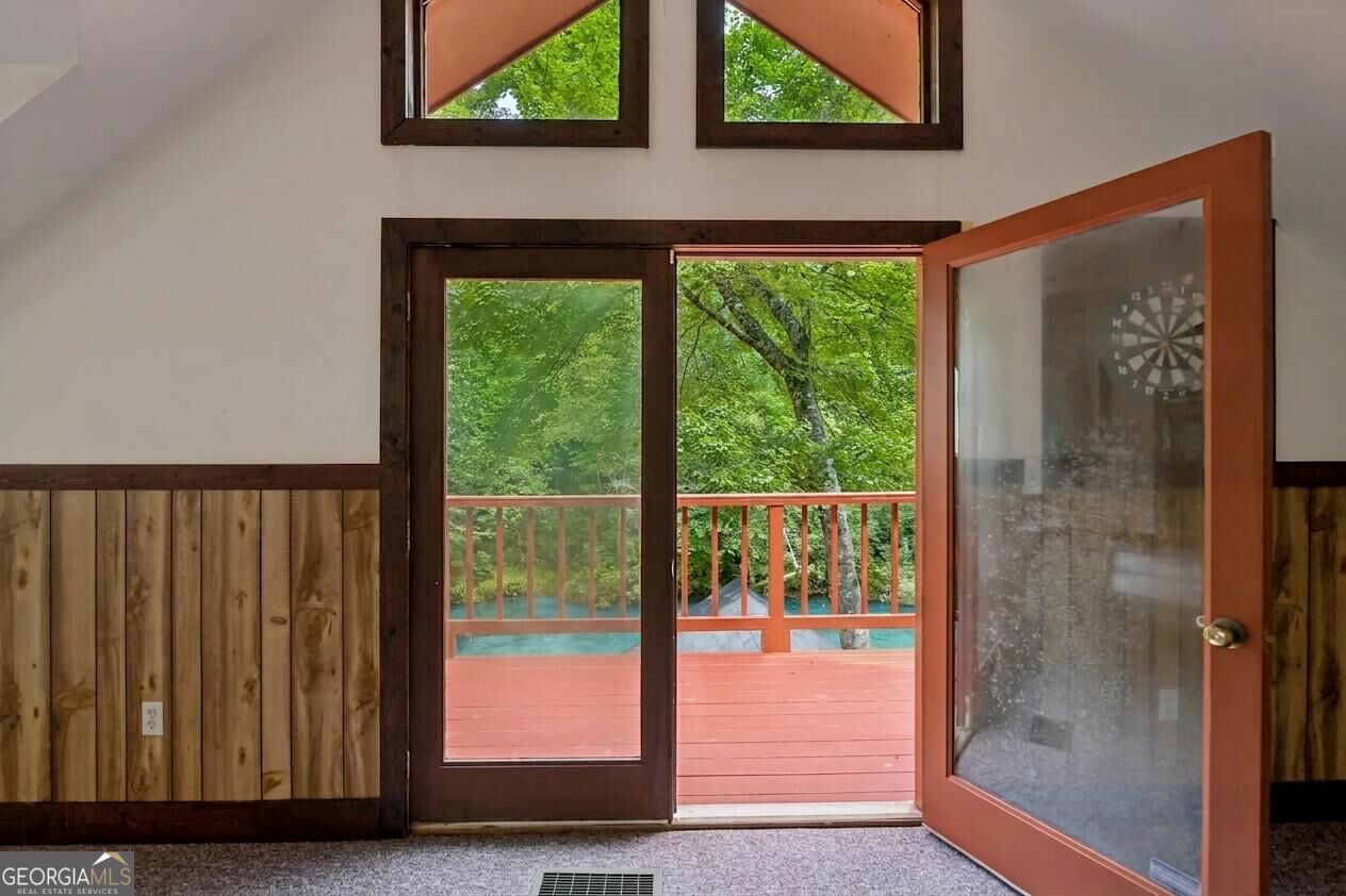 152 River Drive Property Photo 22