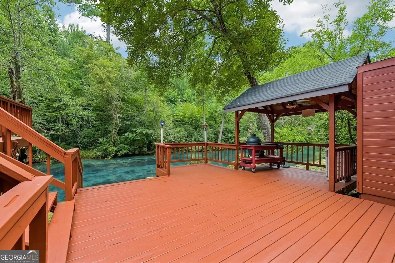152 River Drive Property Photo 32