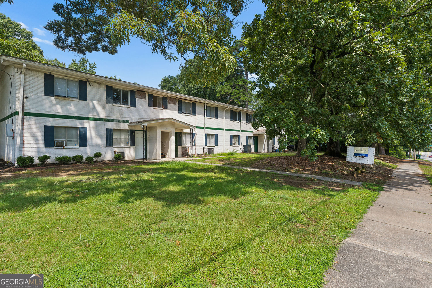 4855 College Street # 11 Property Photo 1