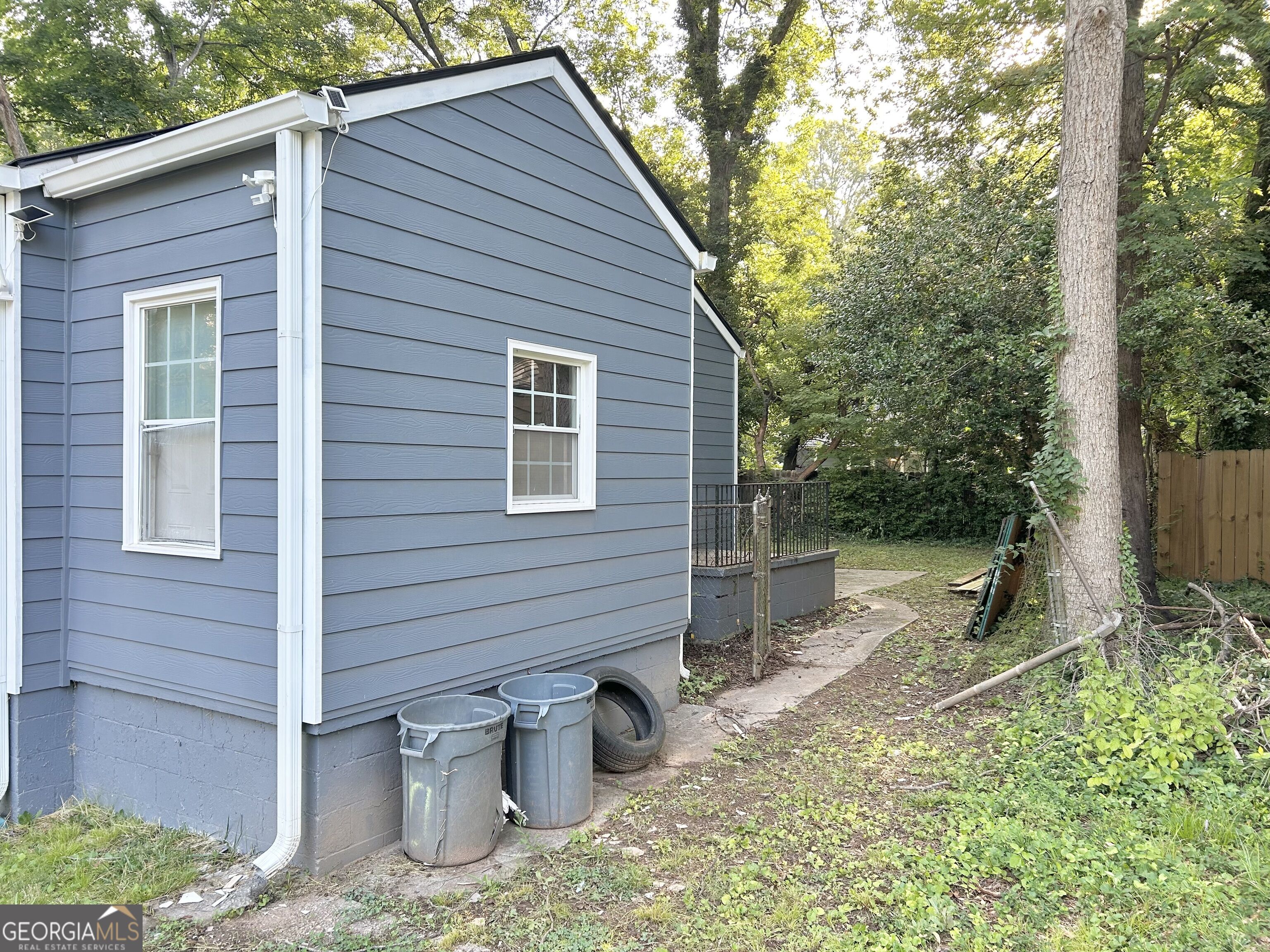 1452 Ryan Street Sw Property Photo 4