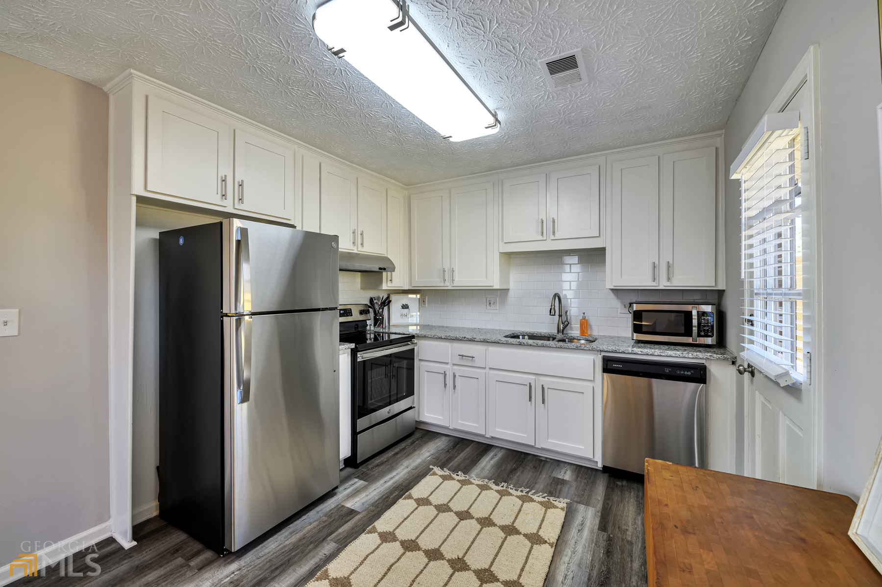 160 Booth Road Sw # B Property Photo 8