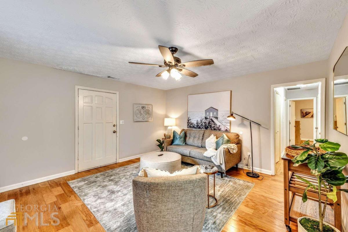 210 Booth Road Sw # B Property Photo 3
