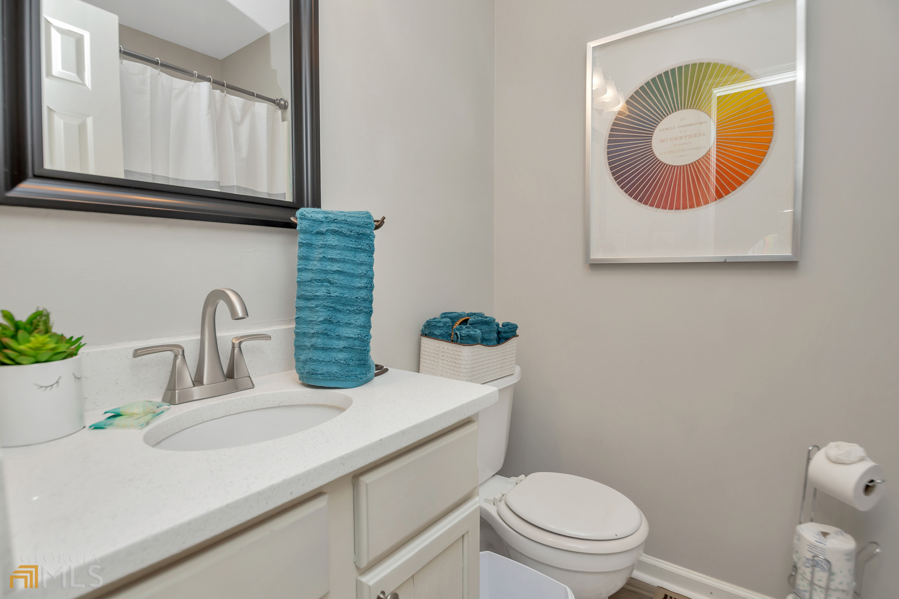 7267 Crestside Drive Property Photo 11