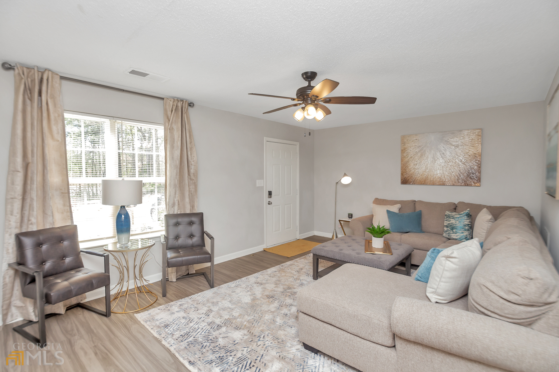 7267 Crestside Drive Property Photo 18