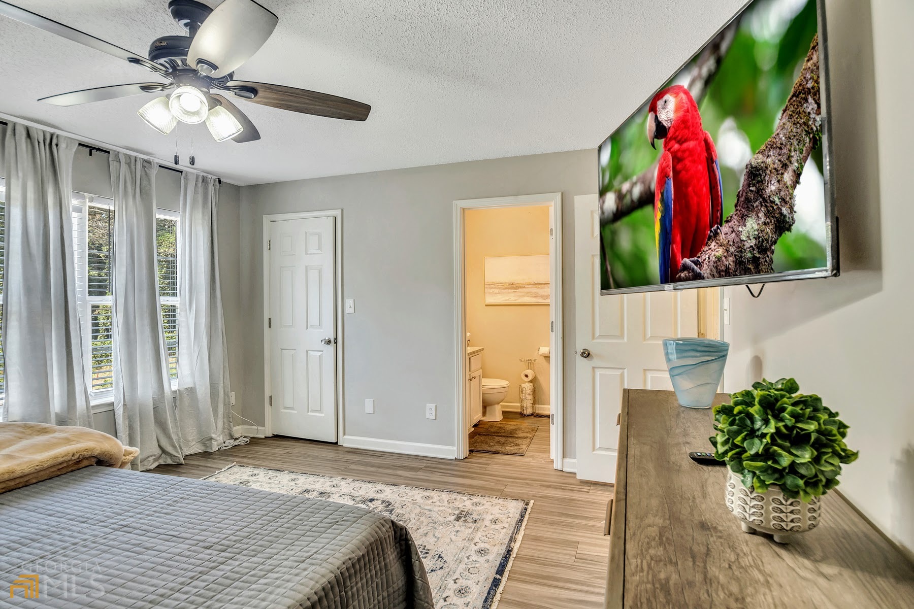 7269 Crestside Drive Property Photo 16
