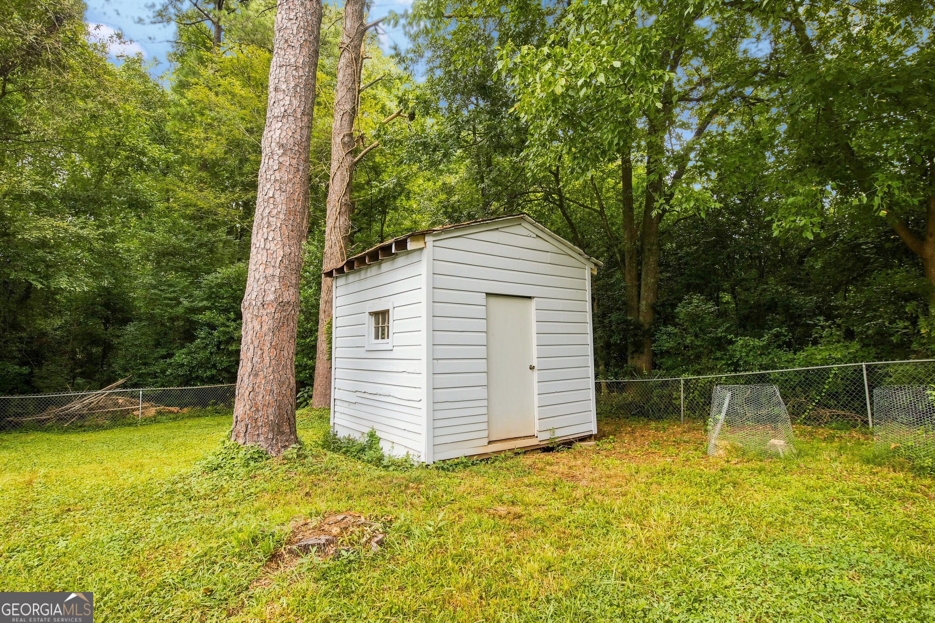 293 E Carver Drive Property Photo 8