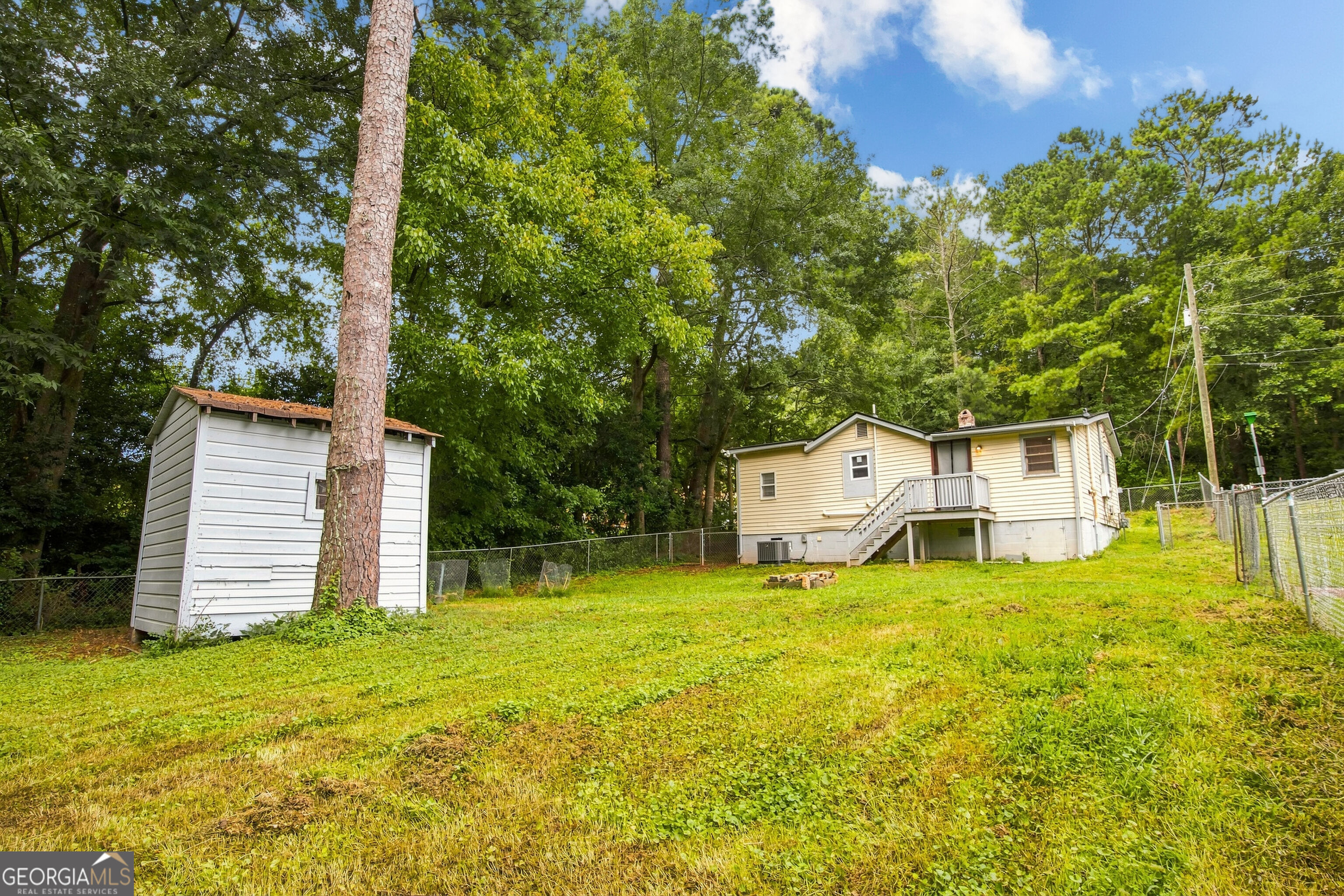 293 E Carver Drive Property Photo 9