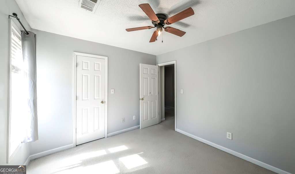 106 Dylan Way Property Photo 24