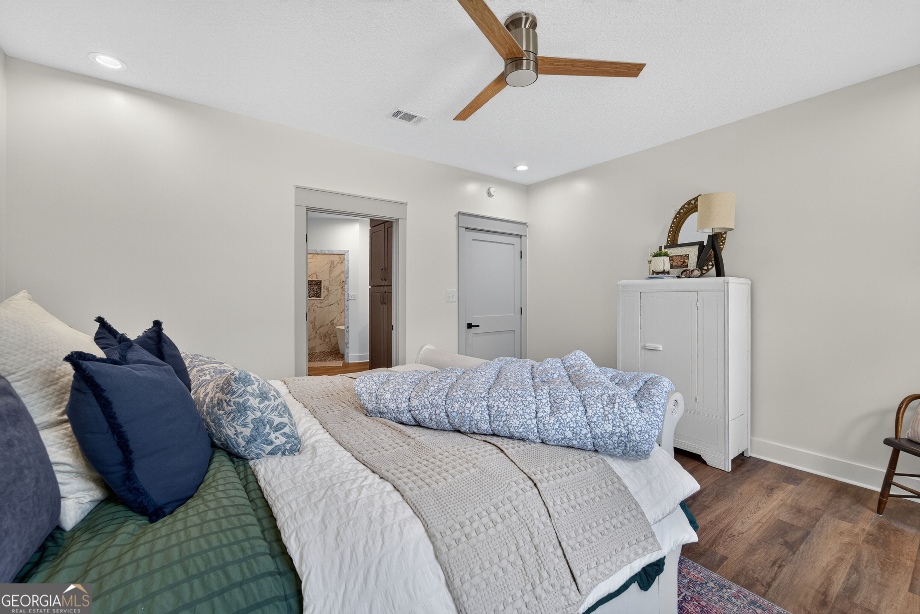1455 Ridgewood Drive Property Photo 19