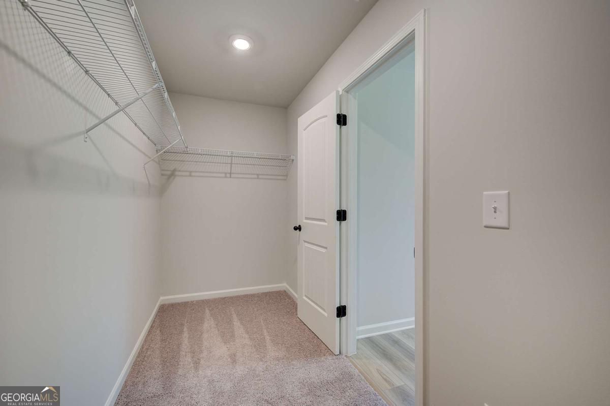 225 St Annes Place Property Photo 27