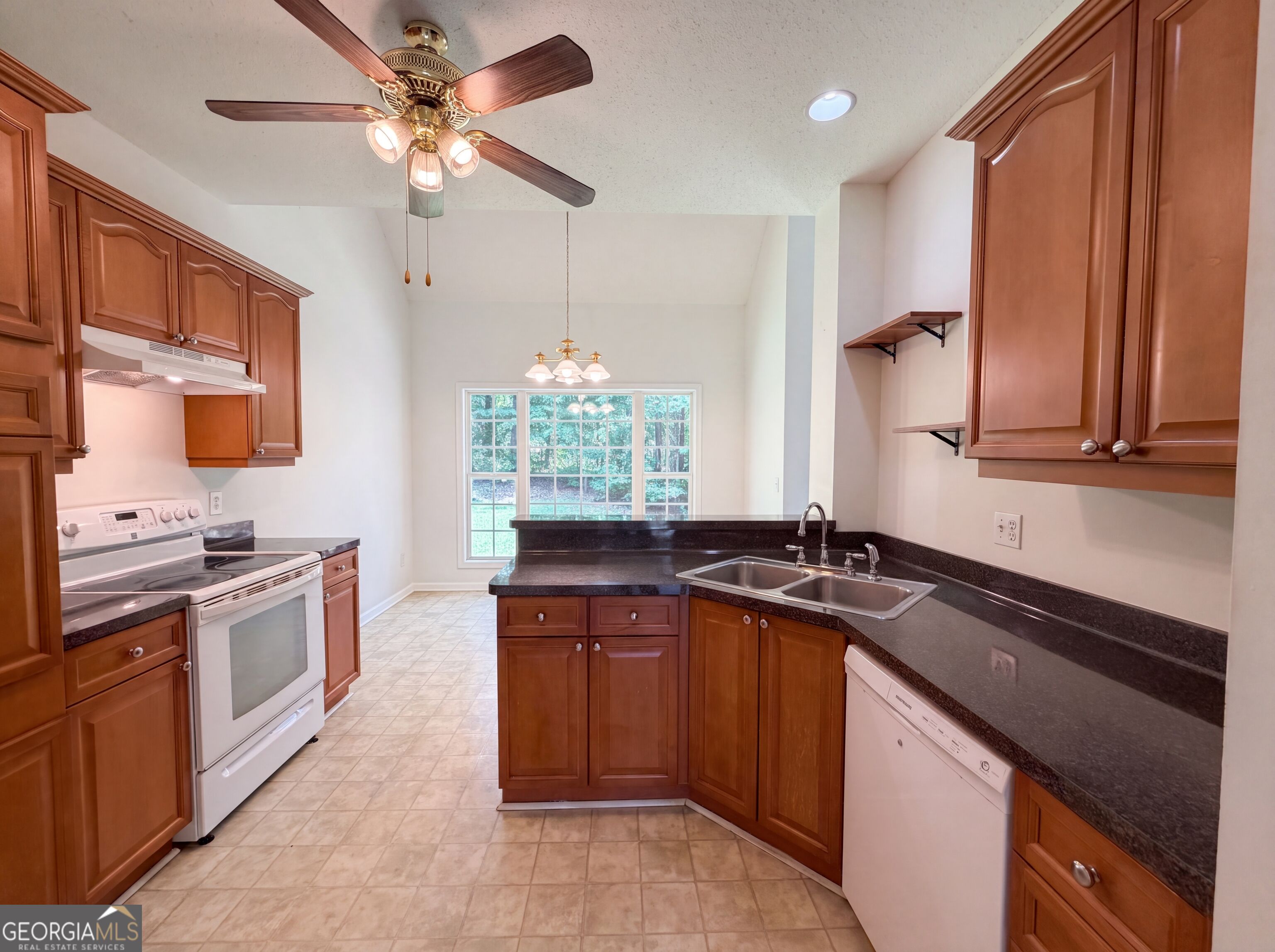 222 Lazy Water Drive Property Photo 8
