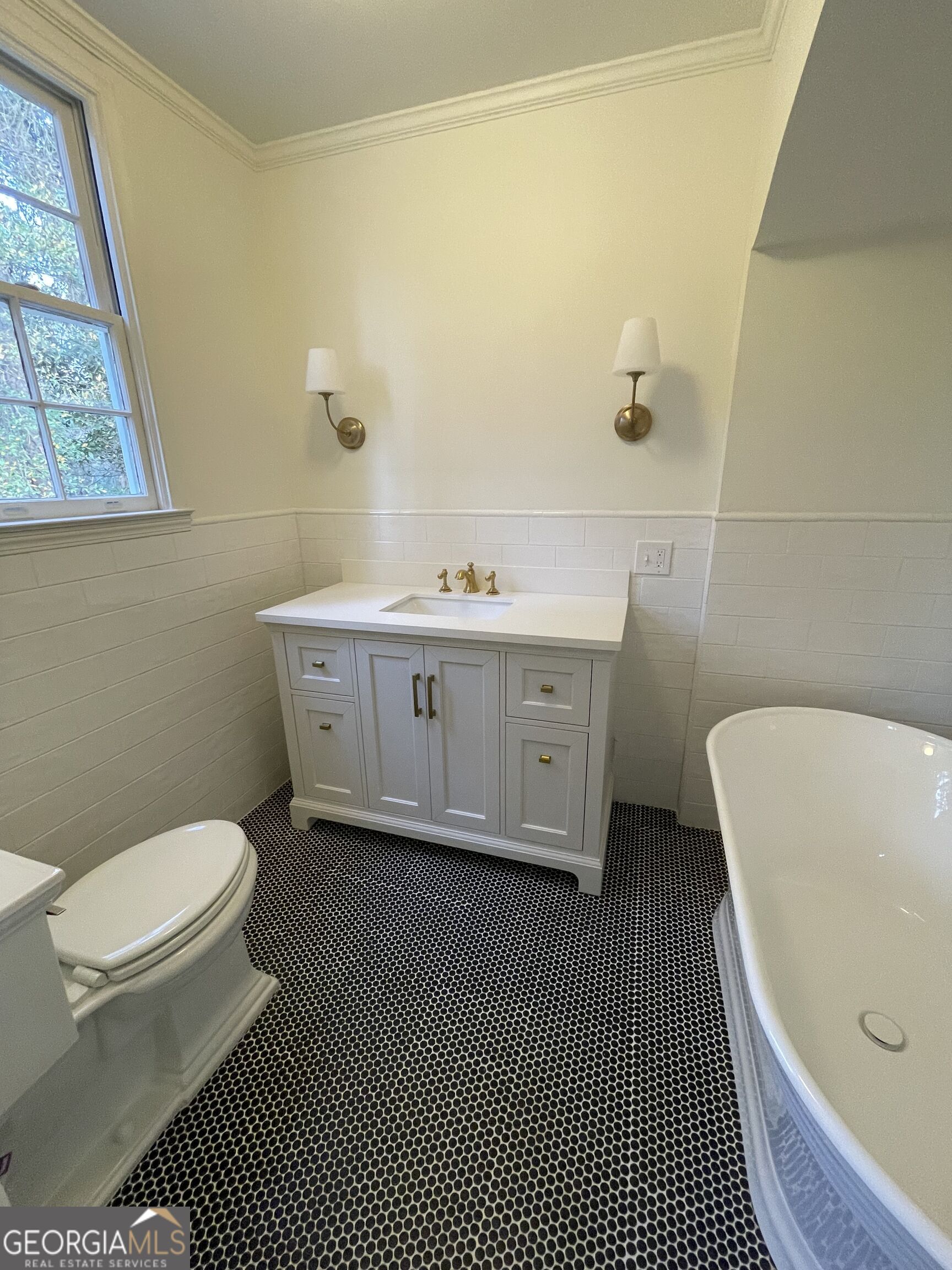 408 Thurston Avenue Property Photo 23
