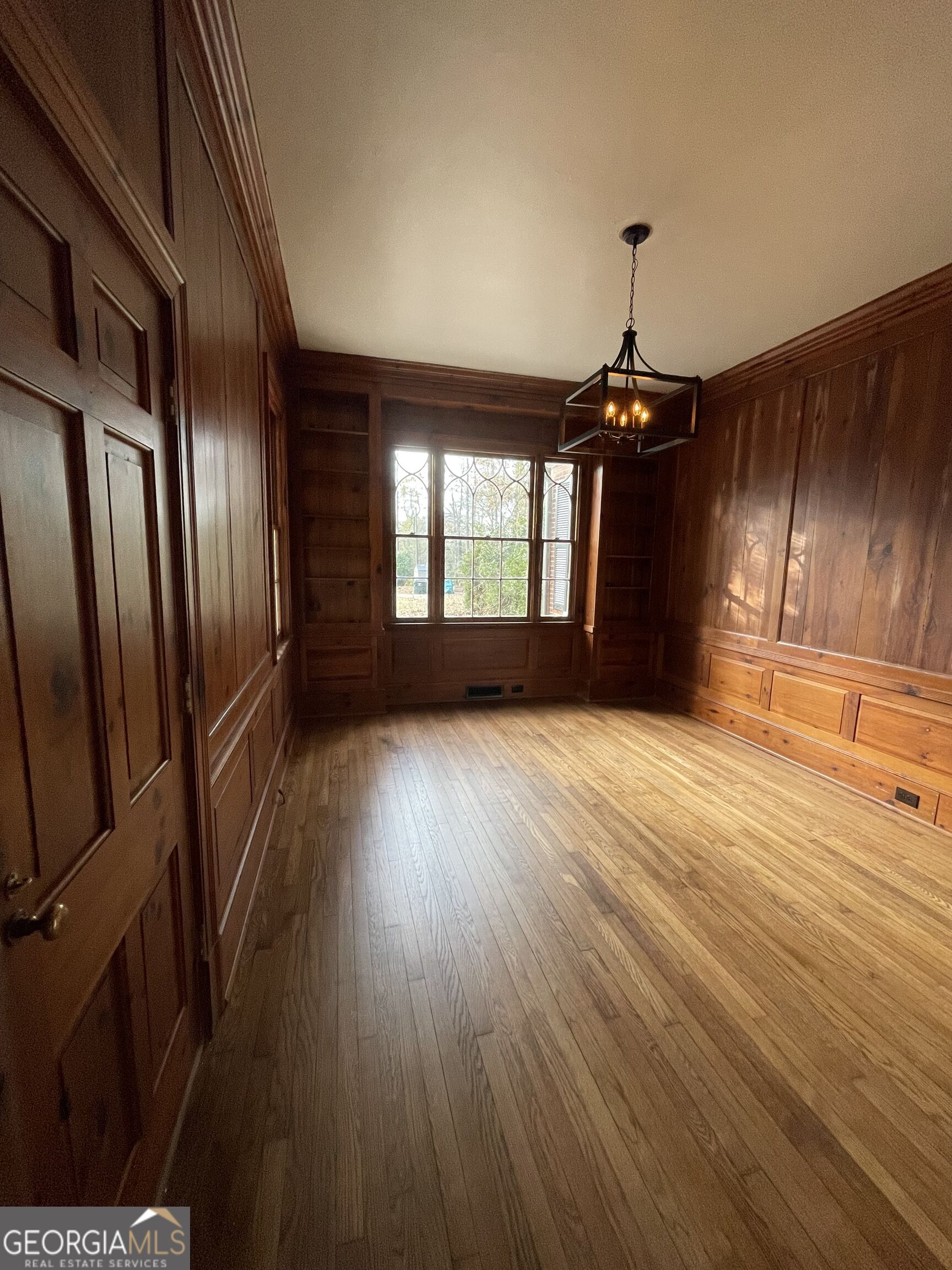 408 Thurston Avenue Property Photo 29