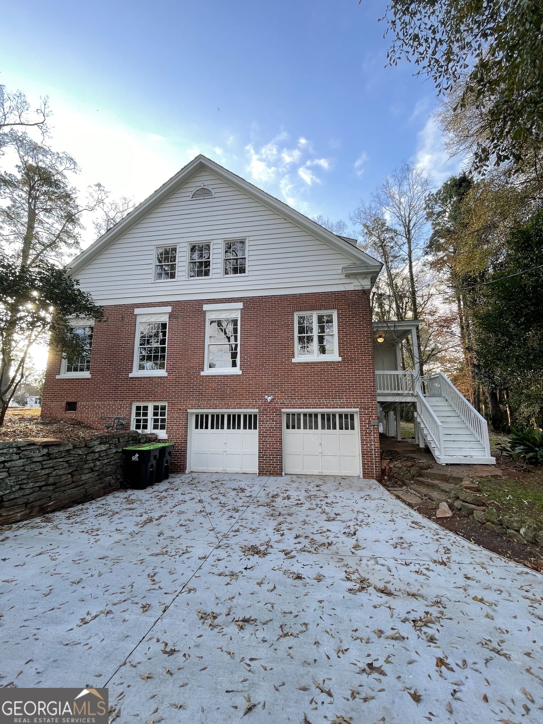 408 Thurston Avenue Property Photo 36