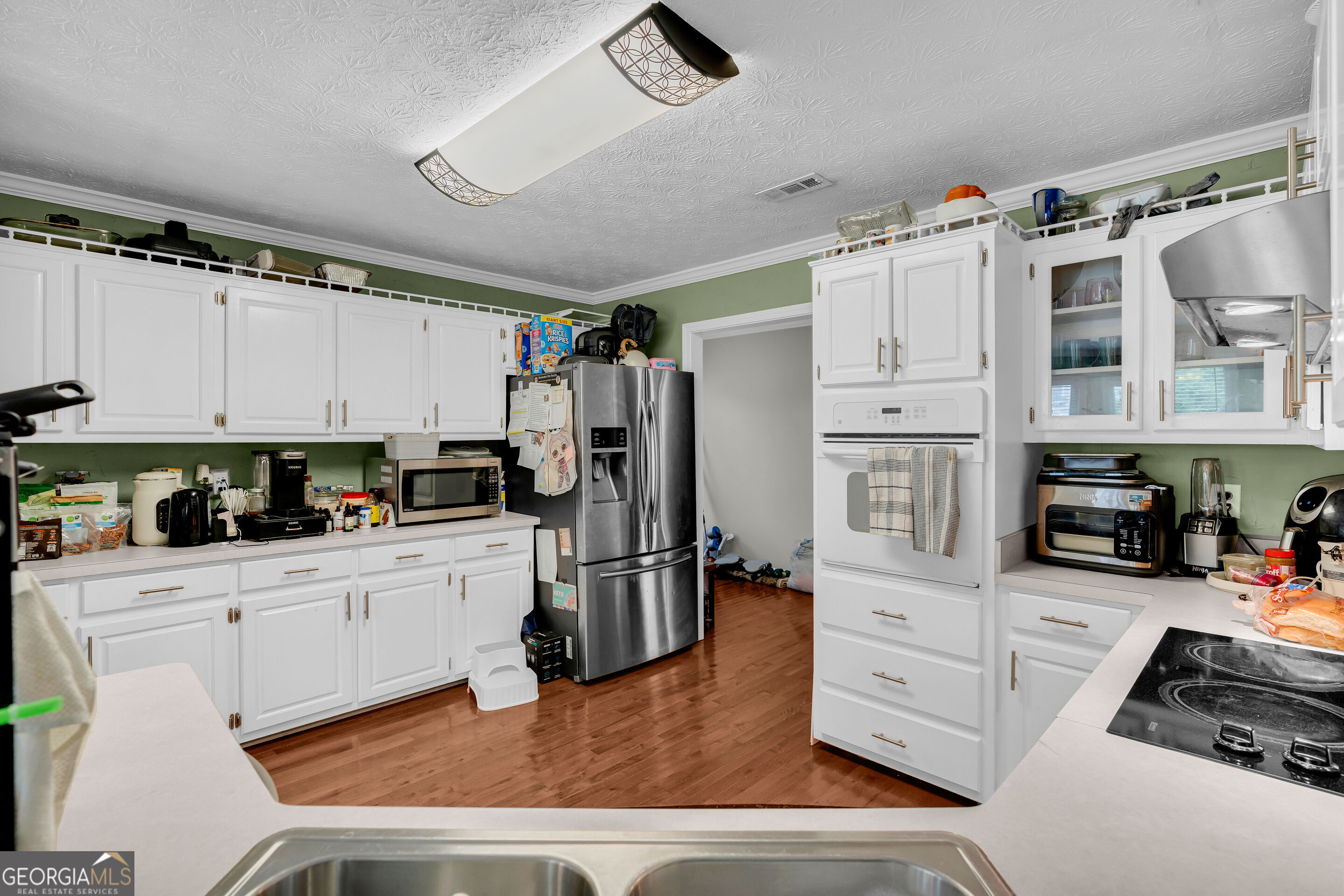 4841 Thornwood Drive Property Photo 15