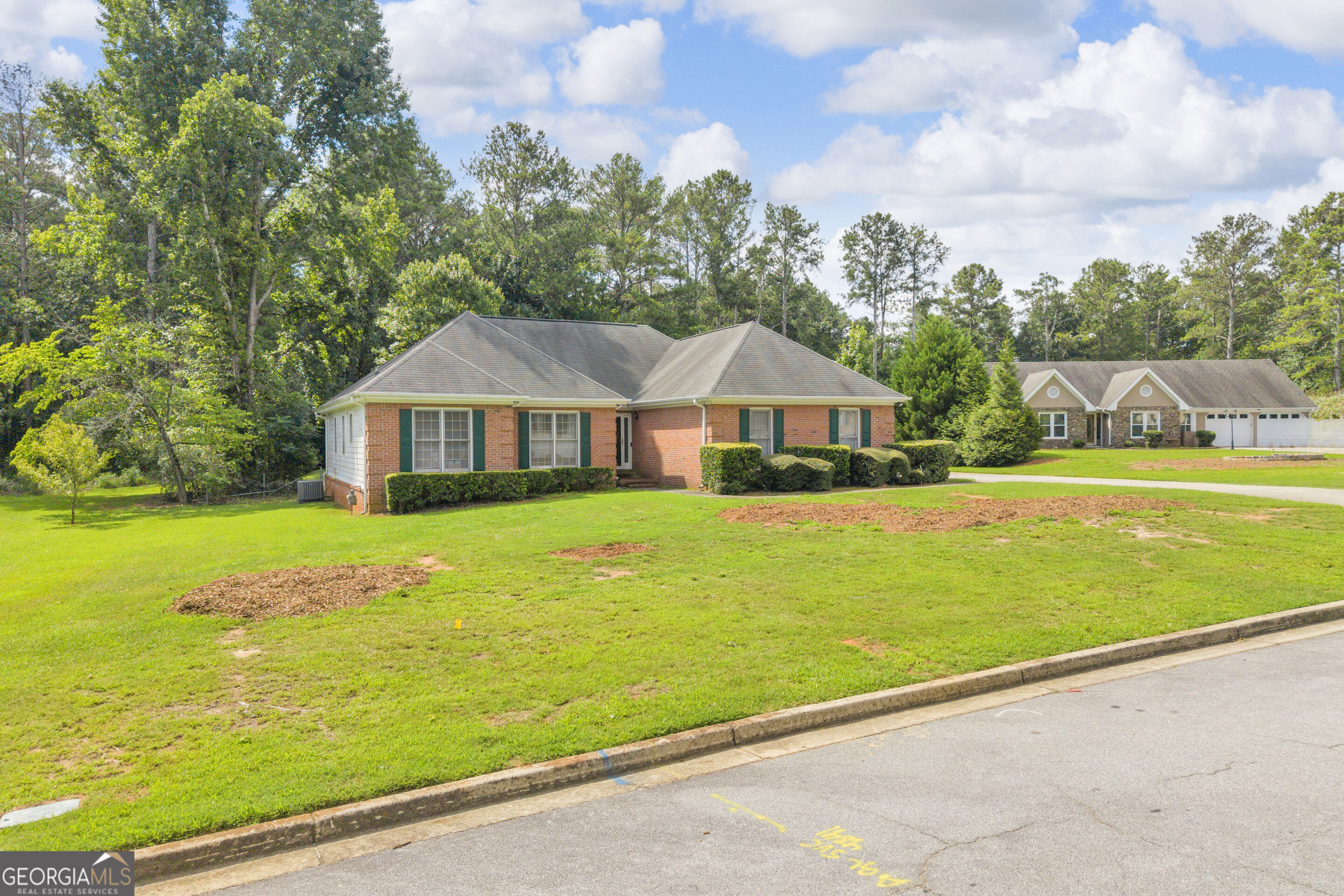 4841 Thornwood Drive Property Photo 43