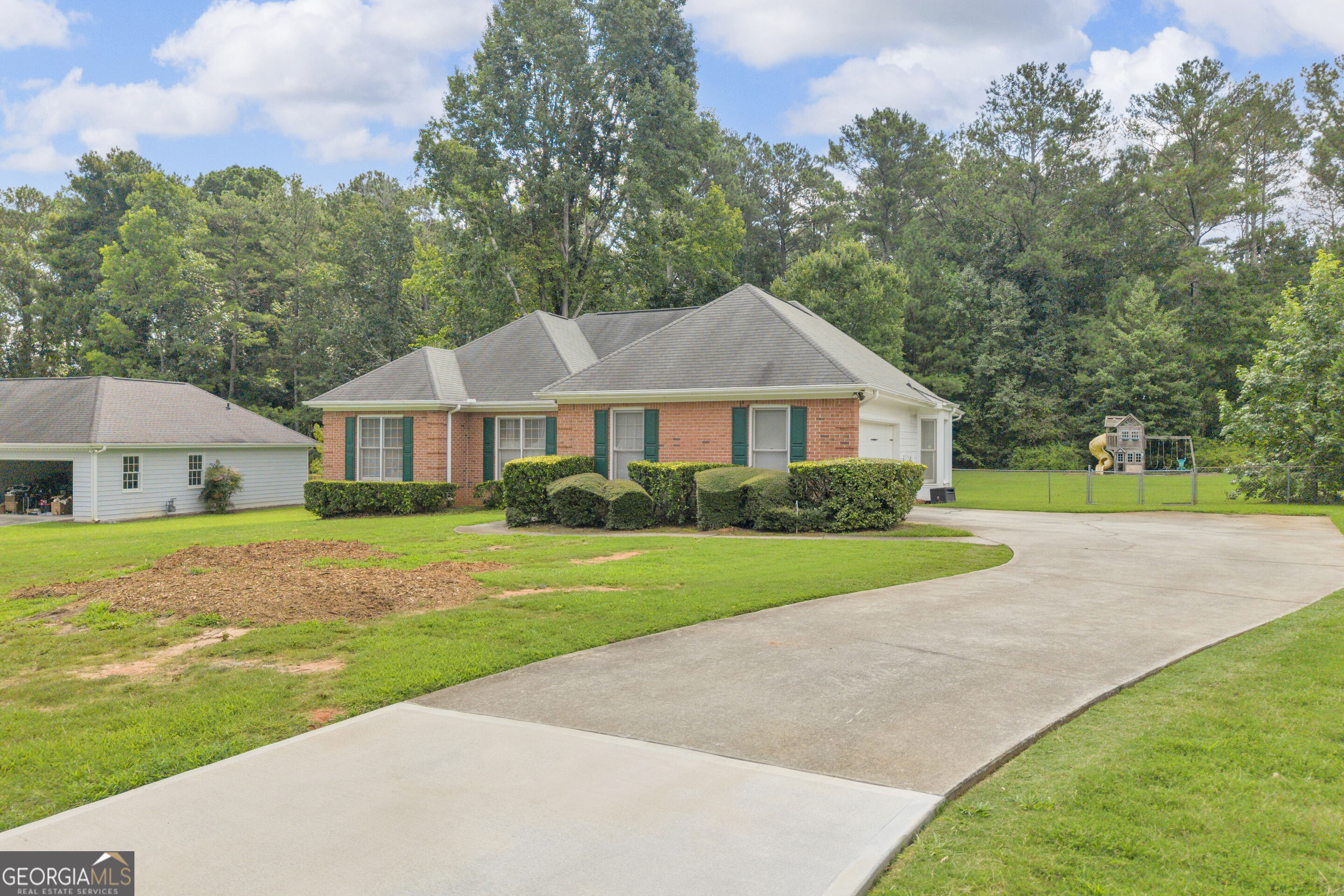 4841 Thornwood Drive Property Photo 45