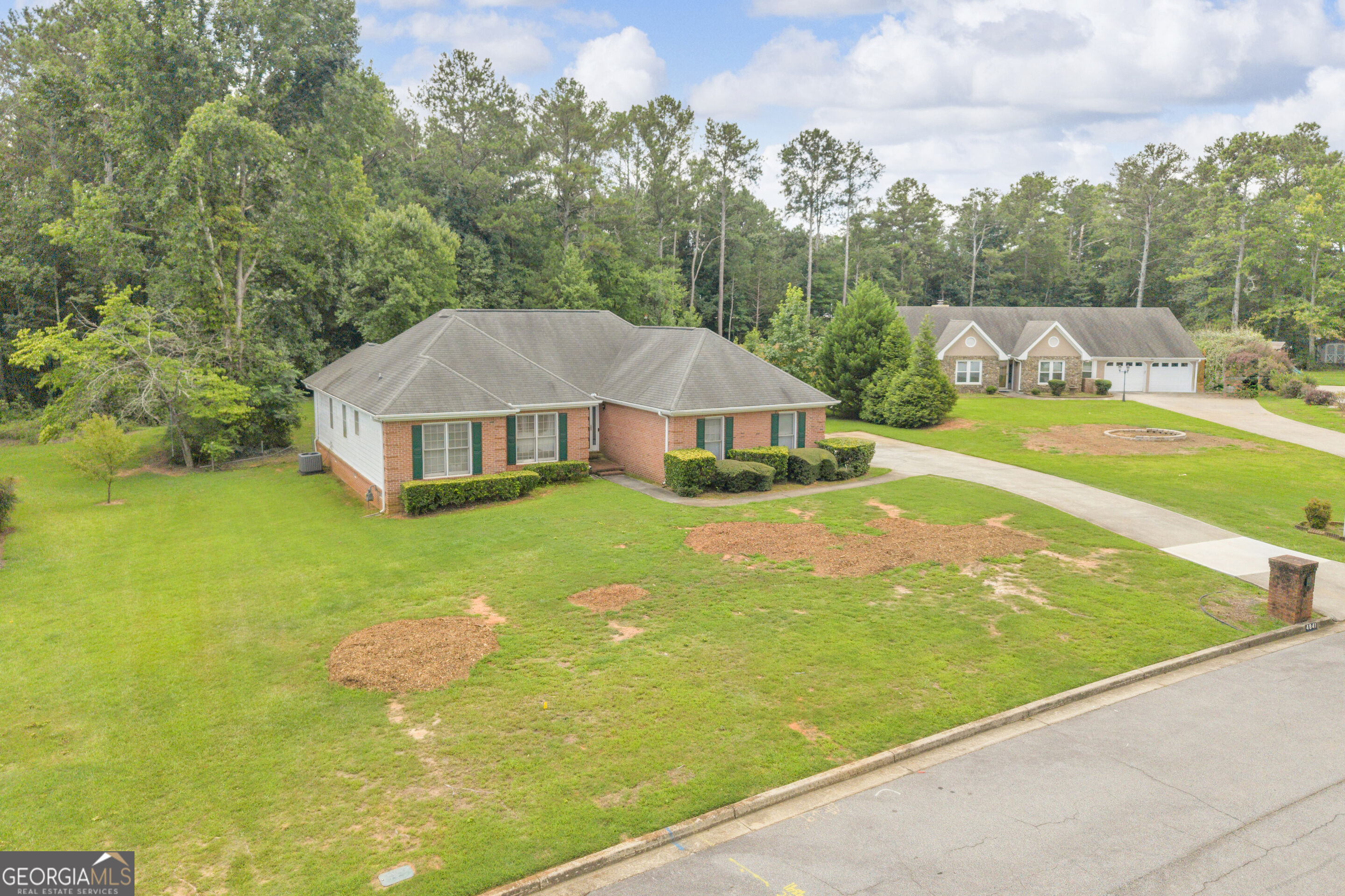 4841 Thornwood Drive Property Photo 47