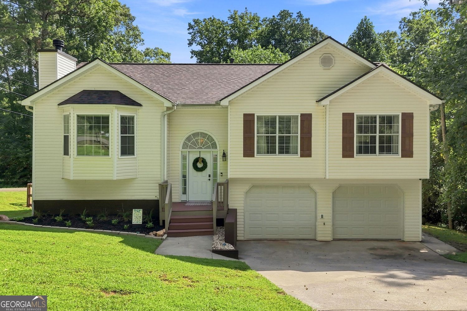 694 Fairview Road Property Photo 1