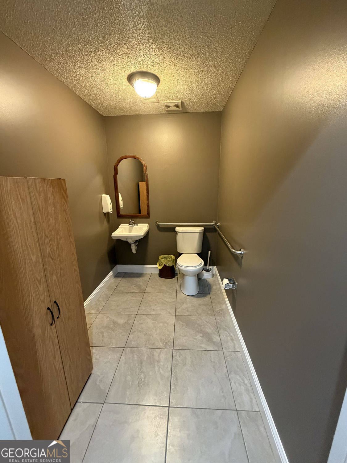 4528 Knight Road # 1 Property Photo 11