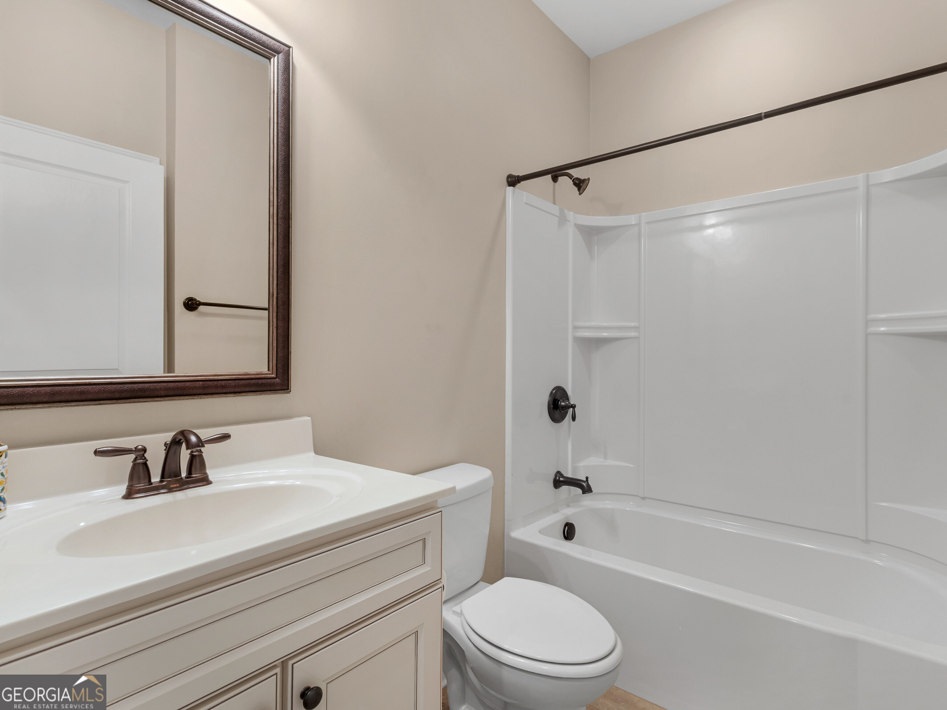 100 Crape Myrtle Drive Property Photo 17