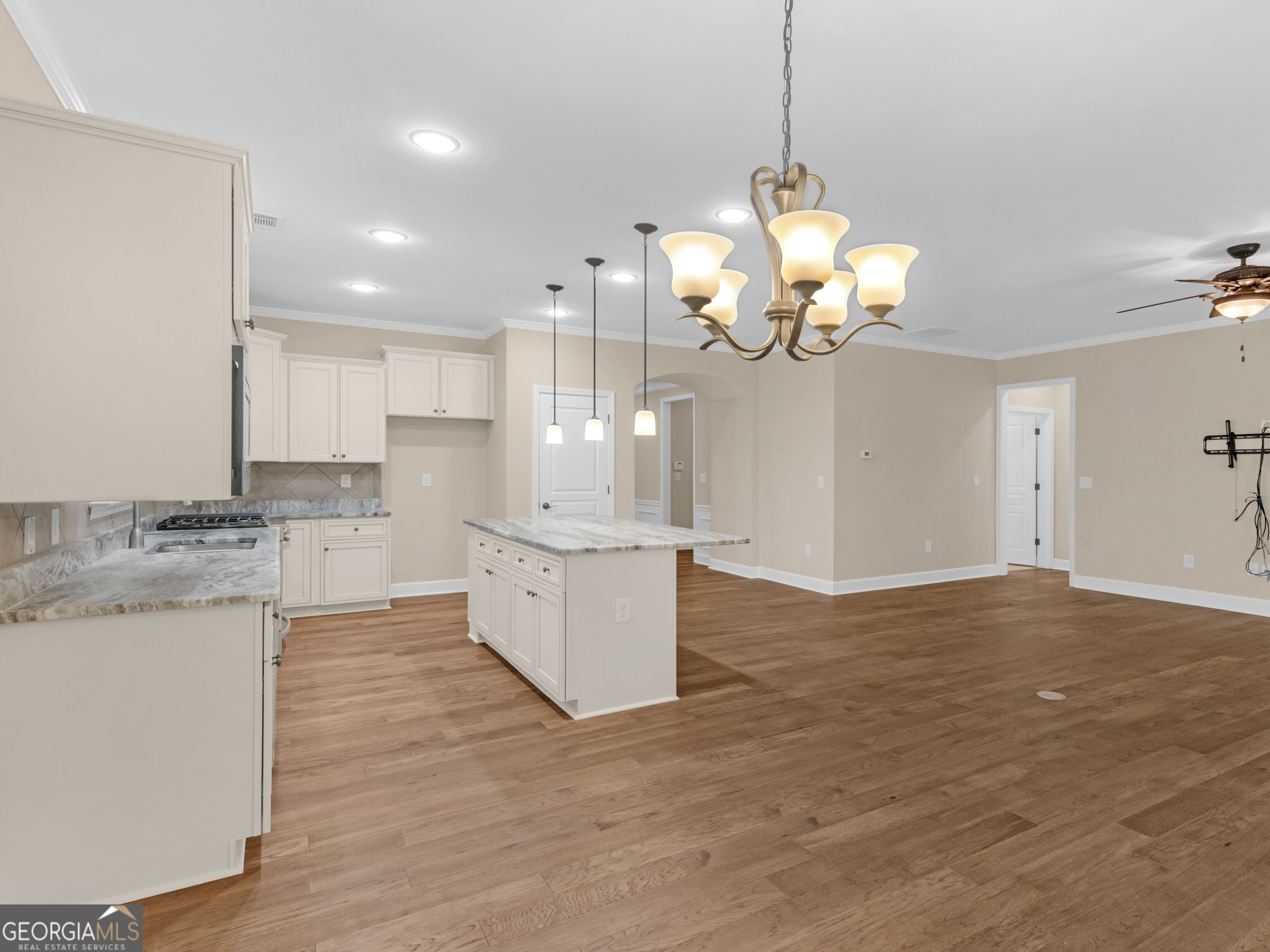 100 Crape Myrtle Drive Property Photo 35
