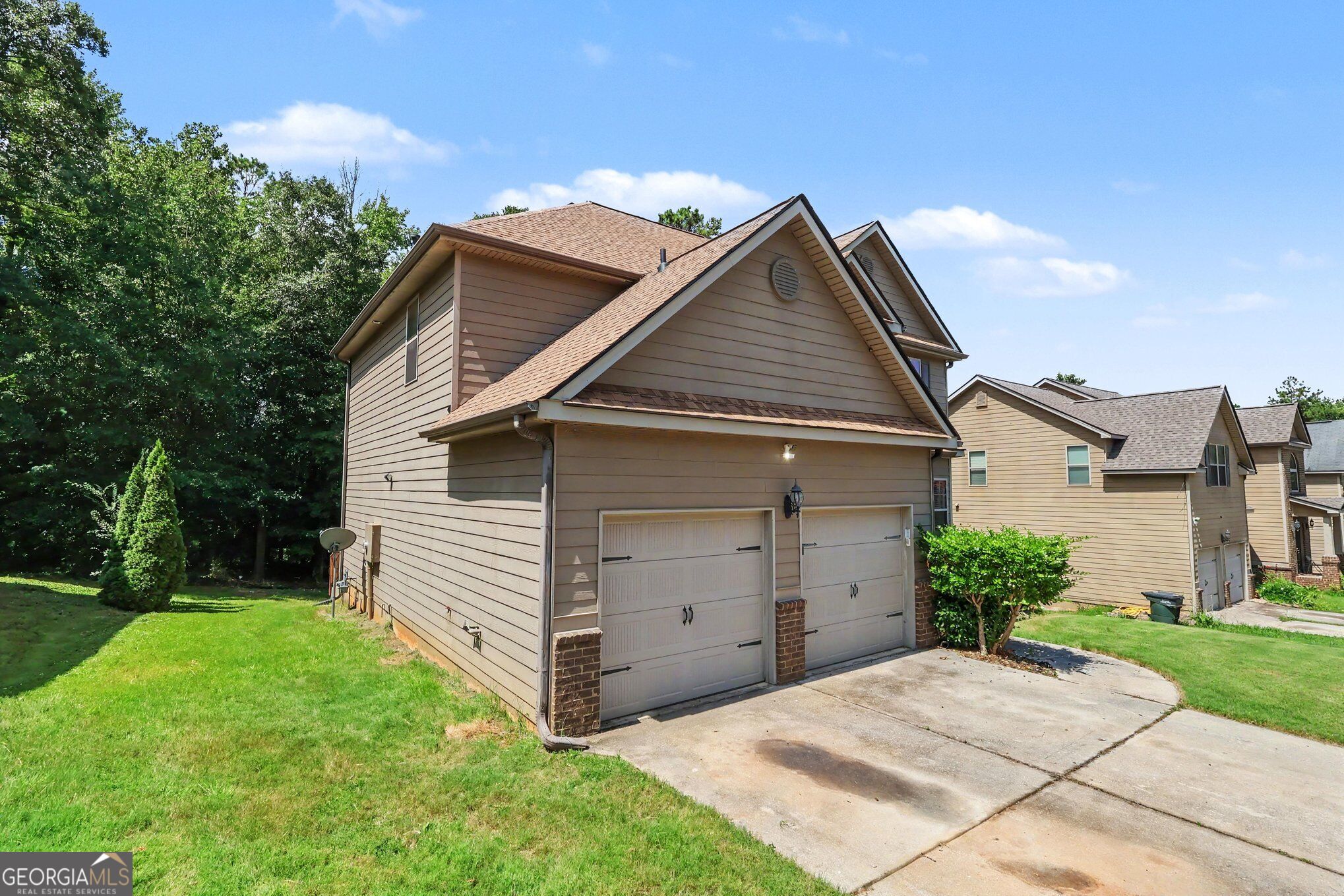 175 Providence Parkway Property Photo 5