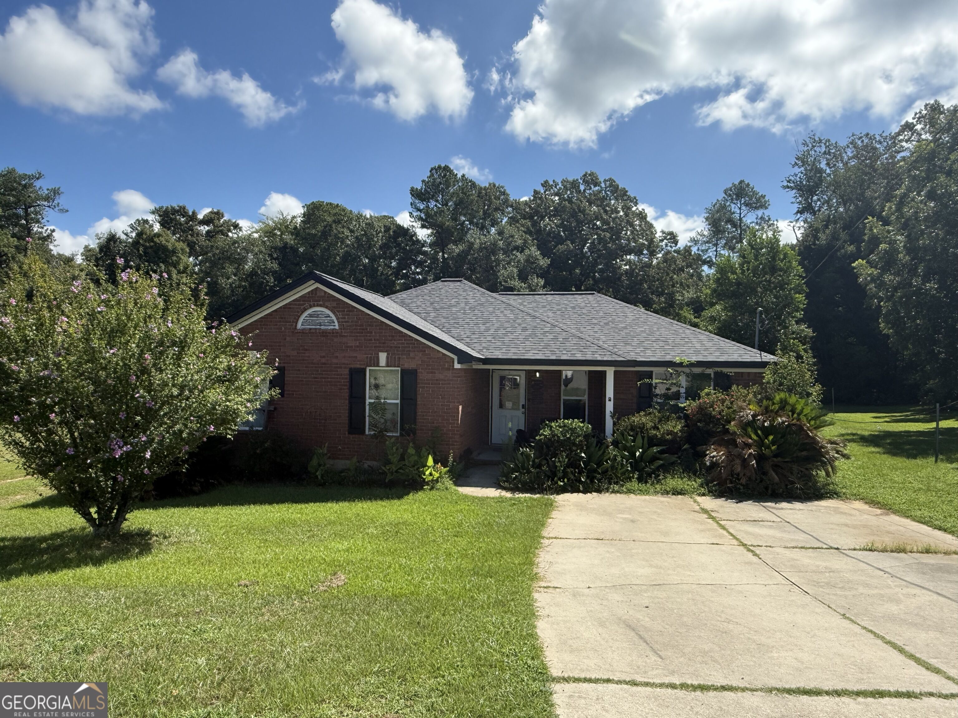 1007 Cedarview Circle Property Photo 1