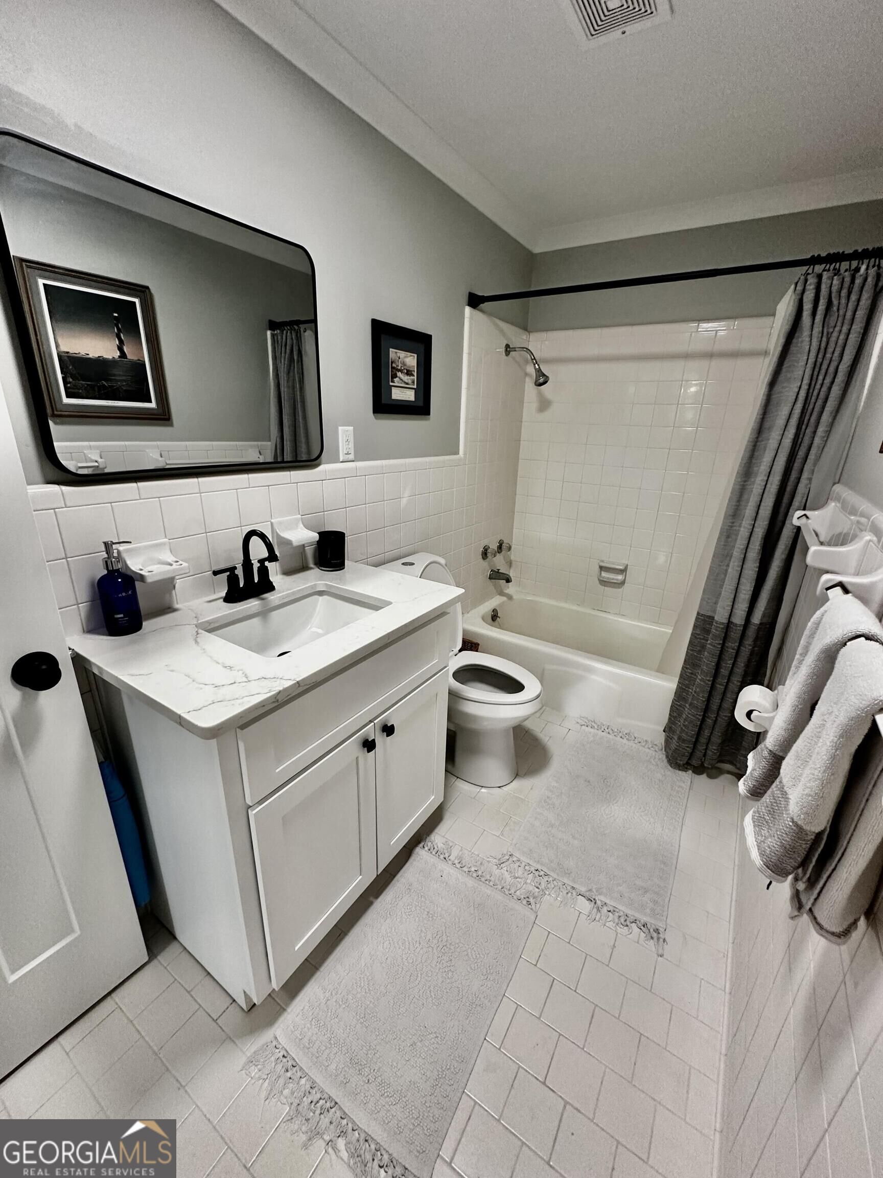 304 Woodridge Road Property Photo 7