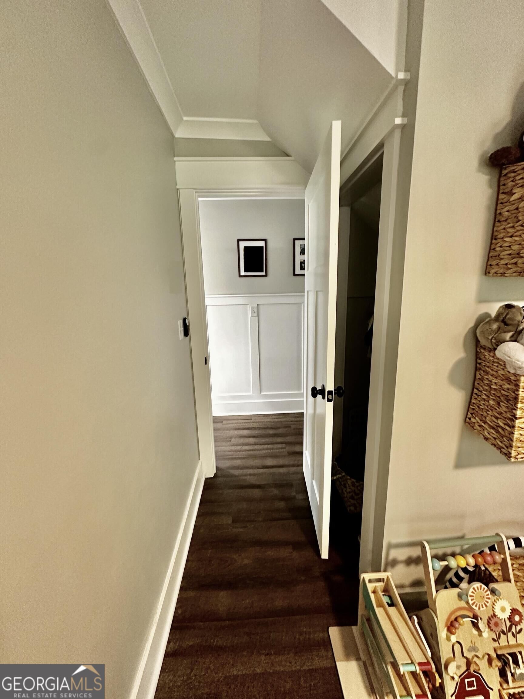 304 Woodridge Road Property Photo 10