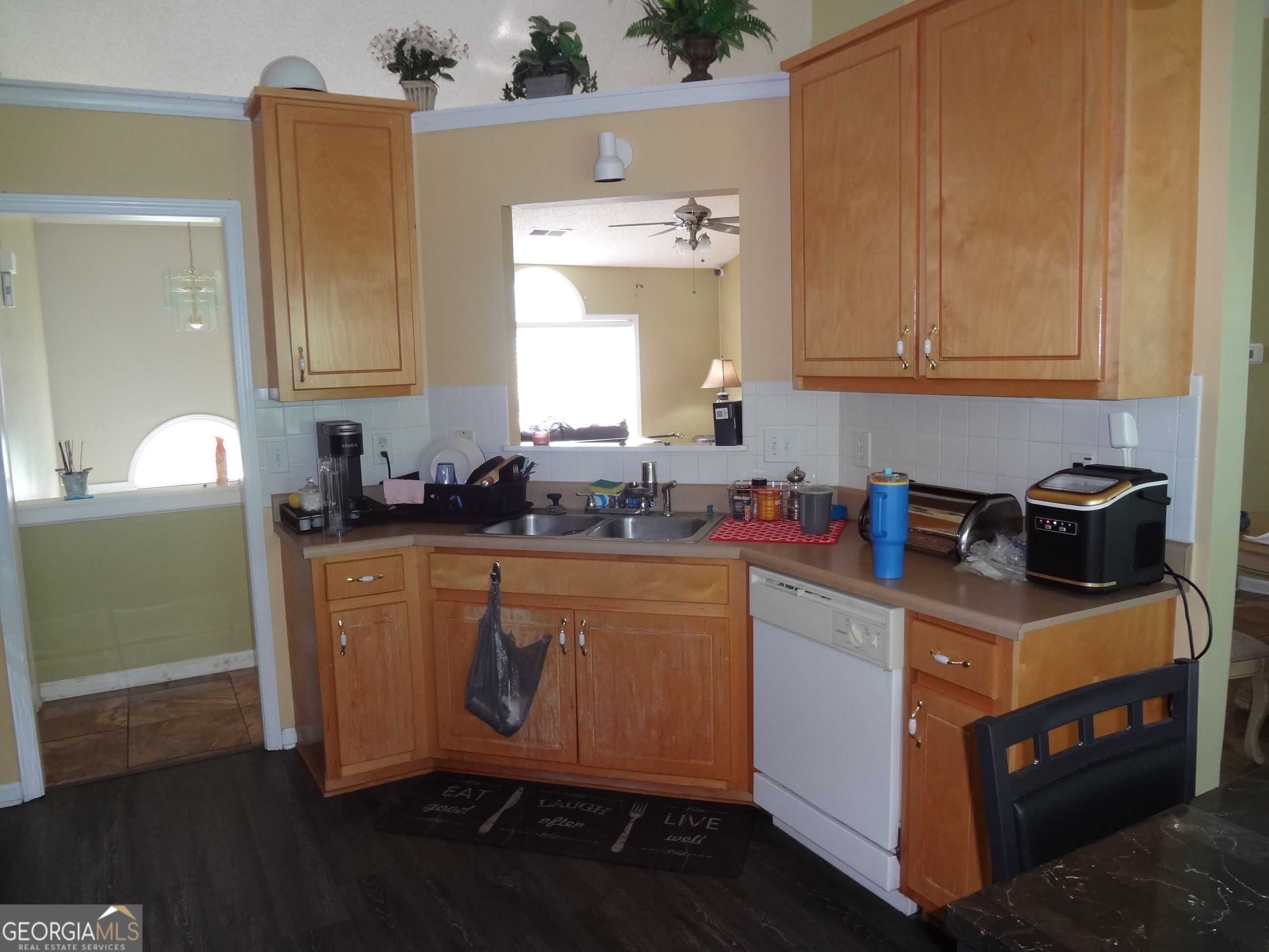 4748 Mitchells Ridge Drive Property Photo 9