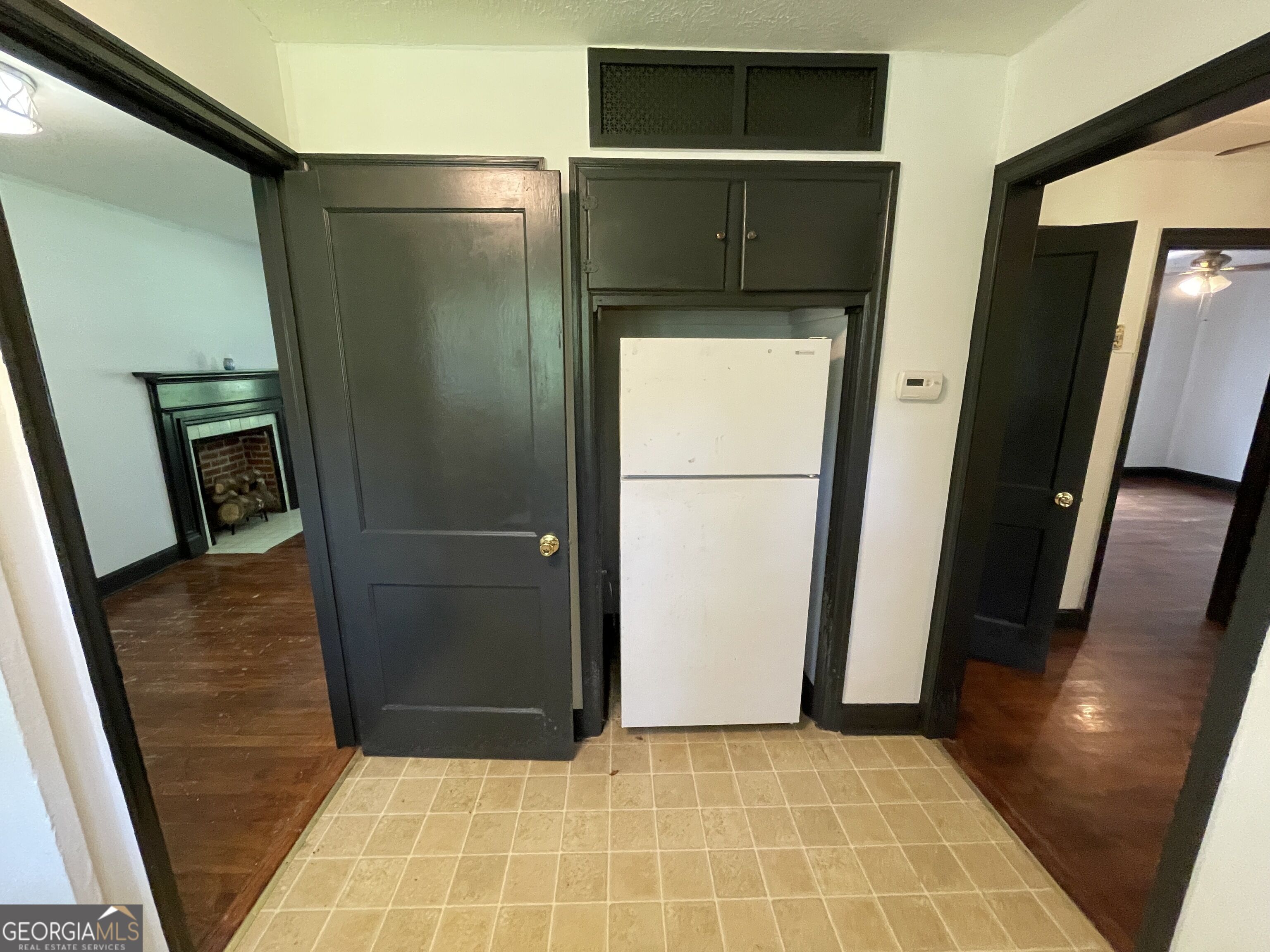 110 Peter Street Property Photo 6