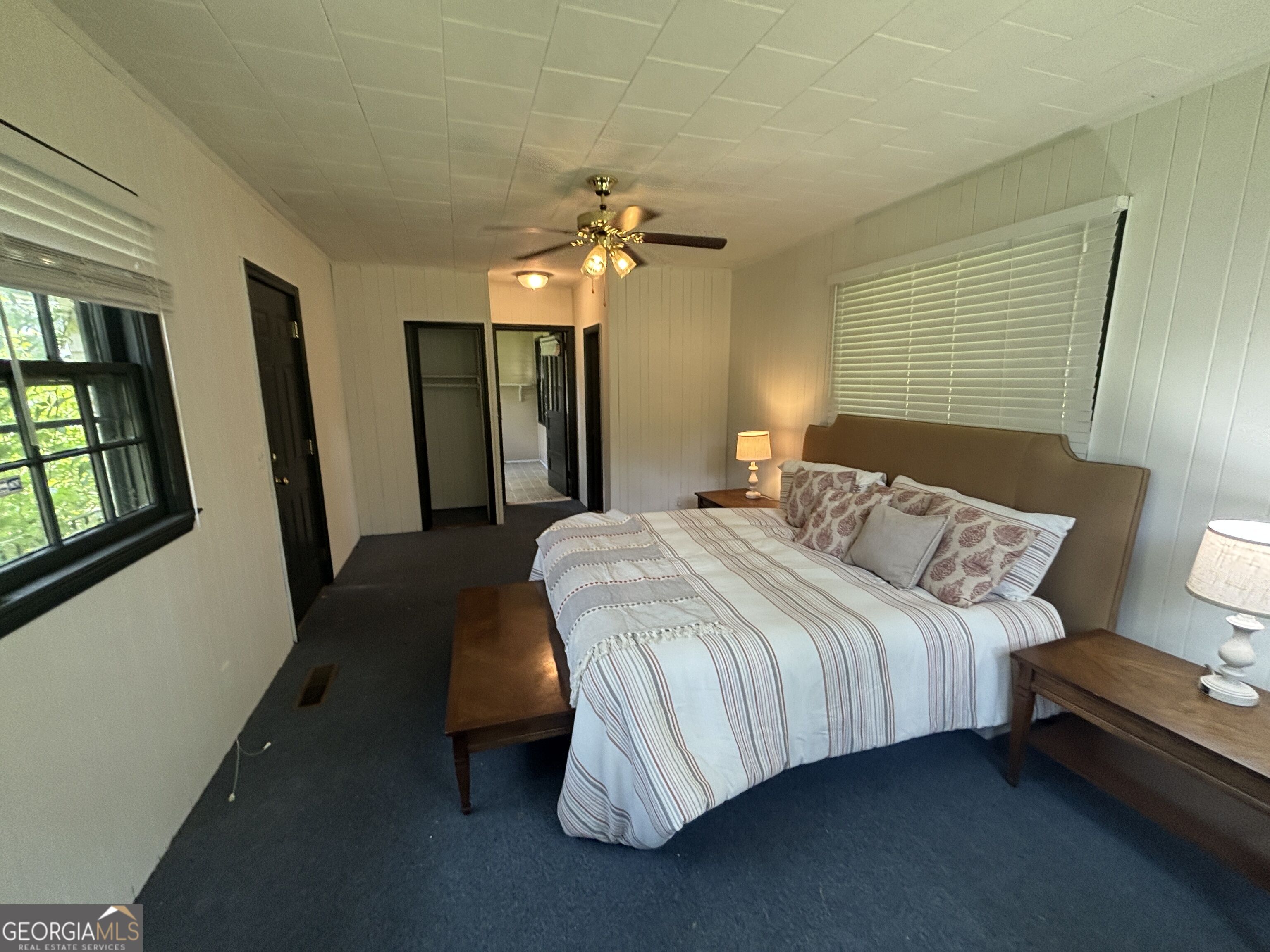 110 Peter Street Property Photo 14