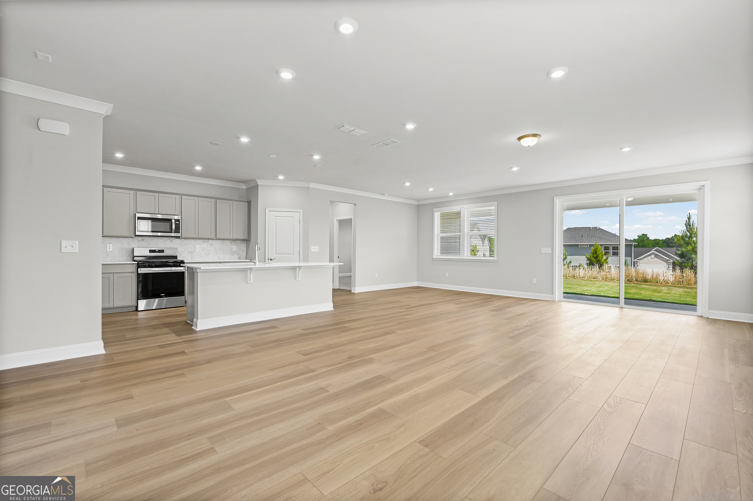 253 Nesta Grove Drive Property Photo 6