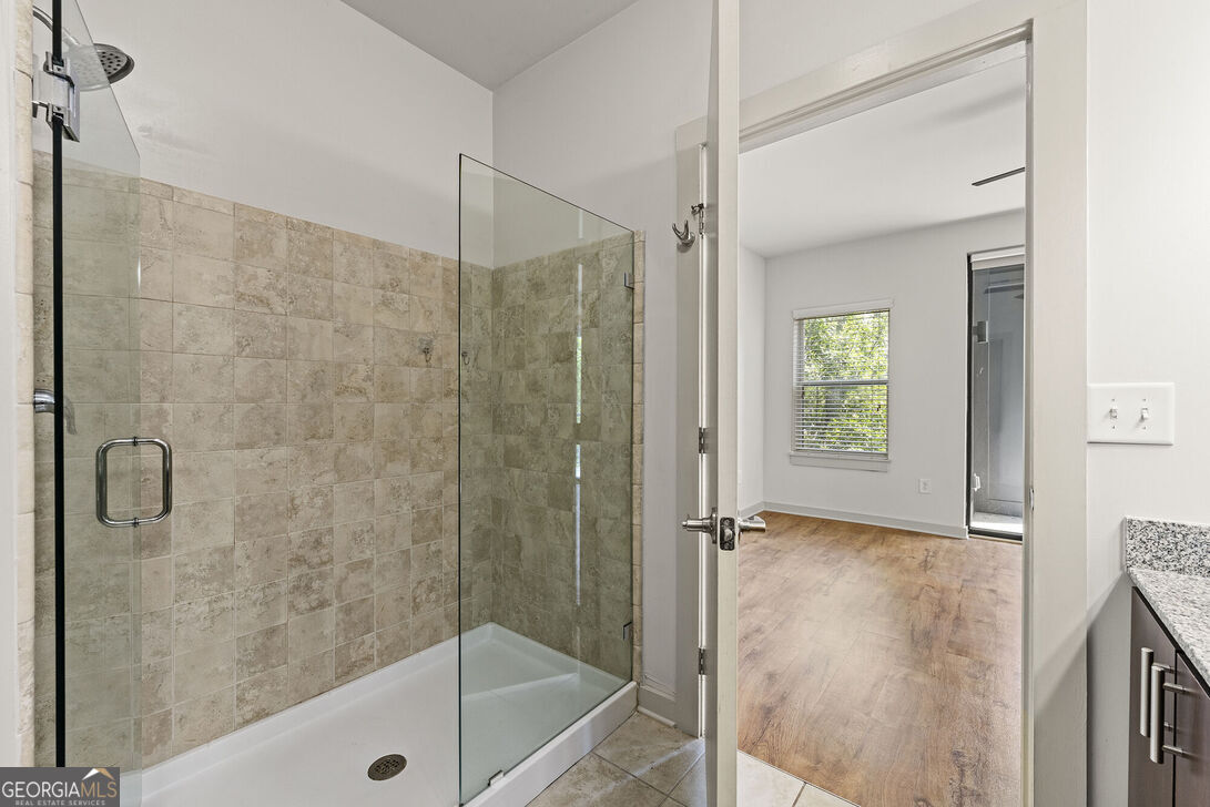 131 Ponce De Leon Avenue # 561 Property Photo 10