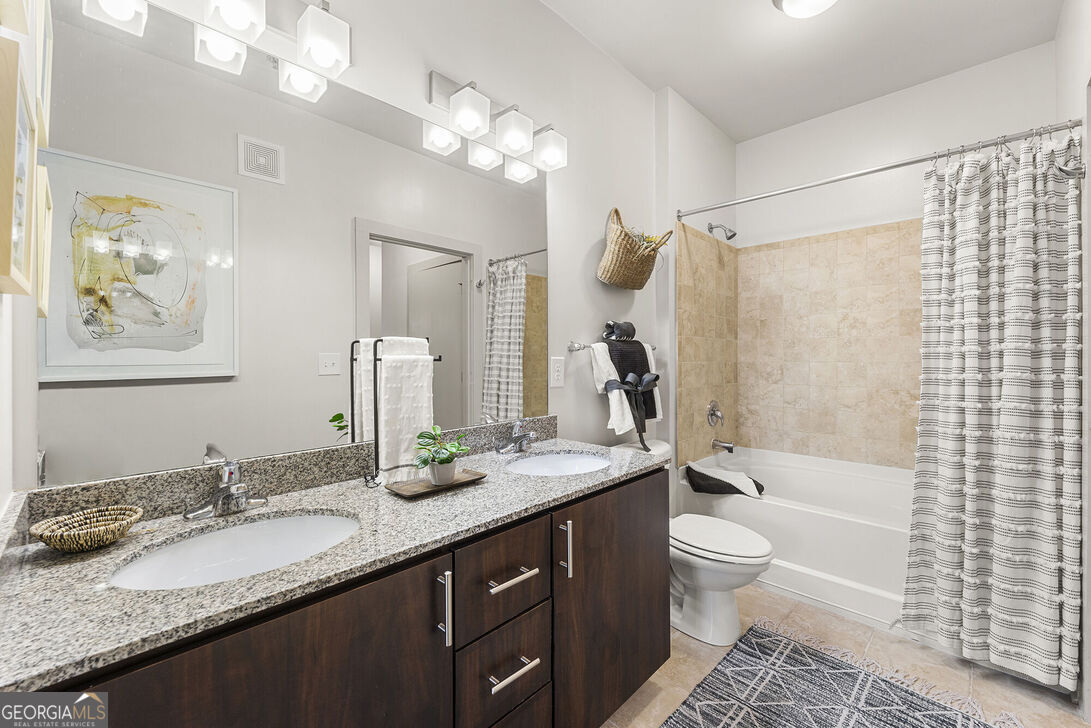 131 Ponce De Leon Avenue # 561 Property Photo 11